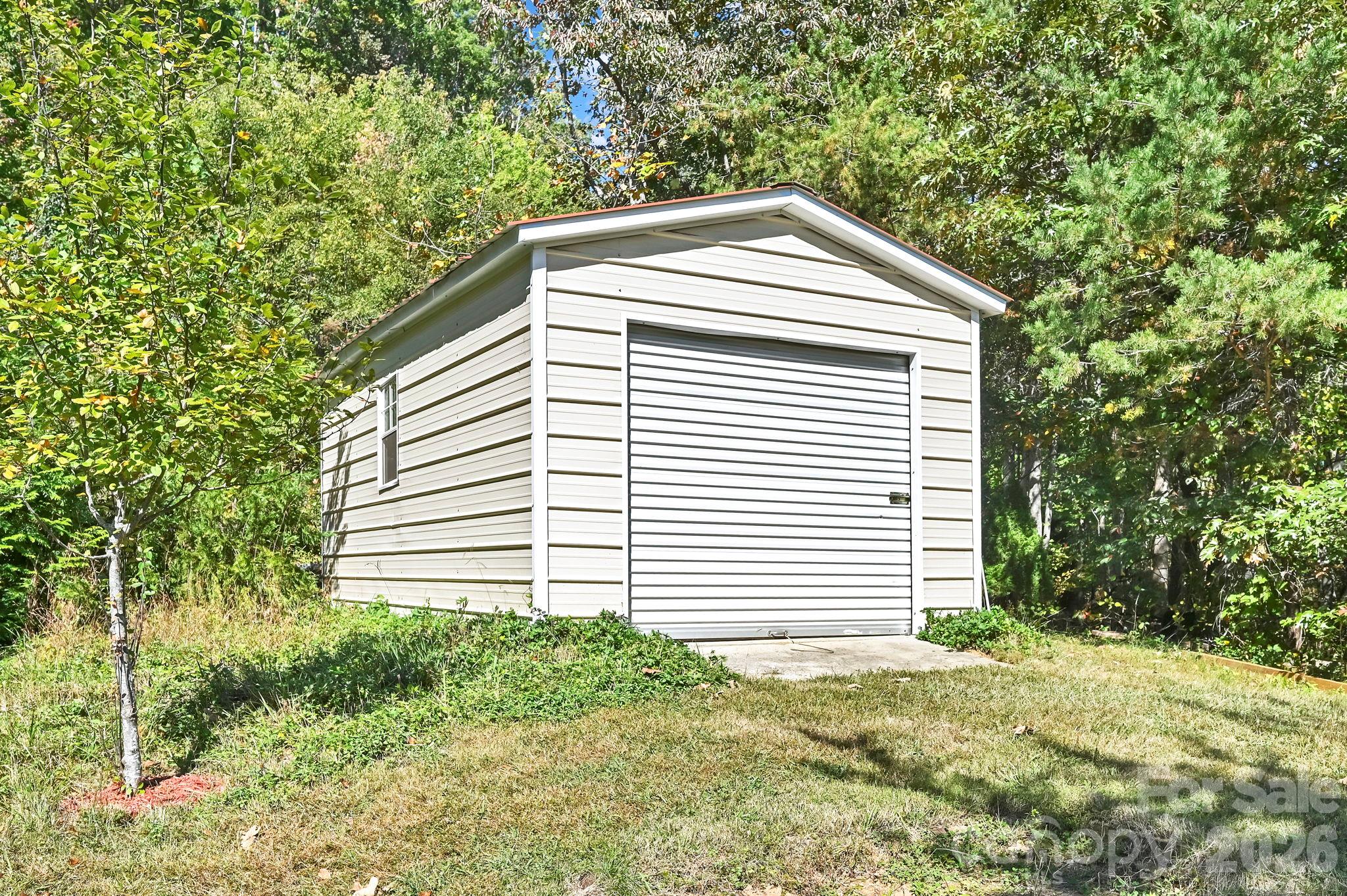 Single Family Residence at 85 Hidden Meadow Drive, Candler, photo 39 of 48