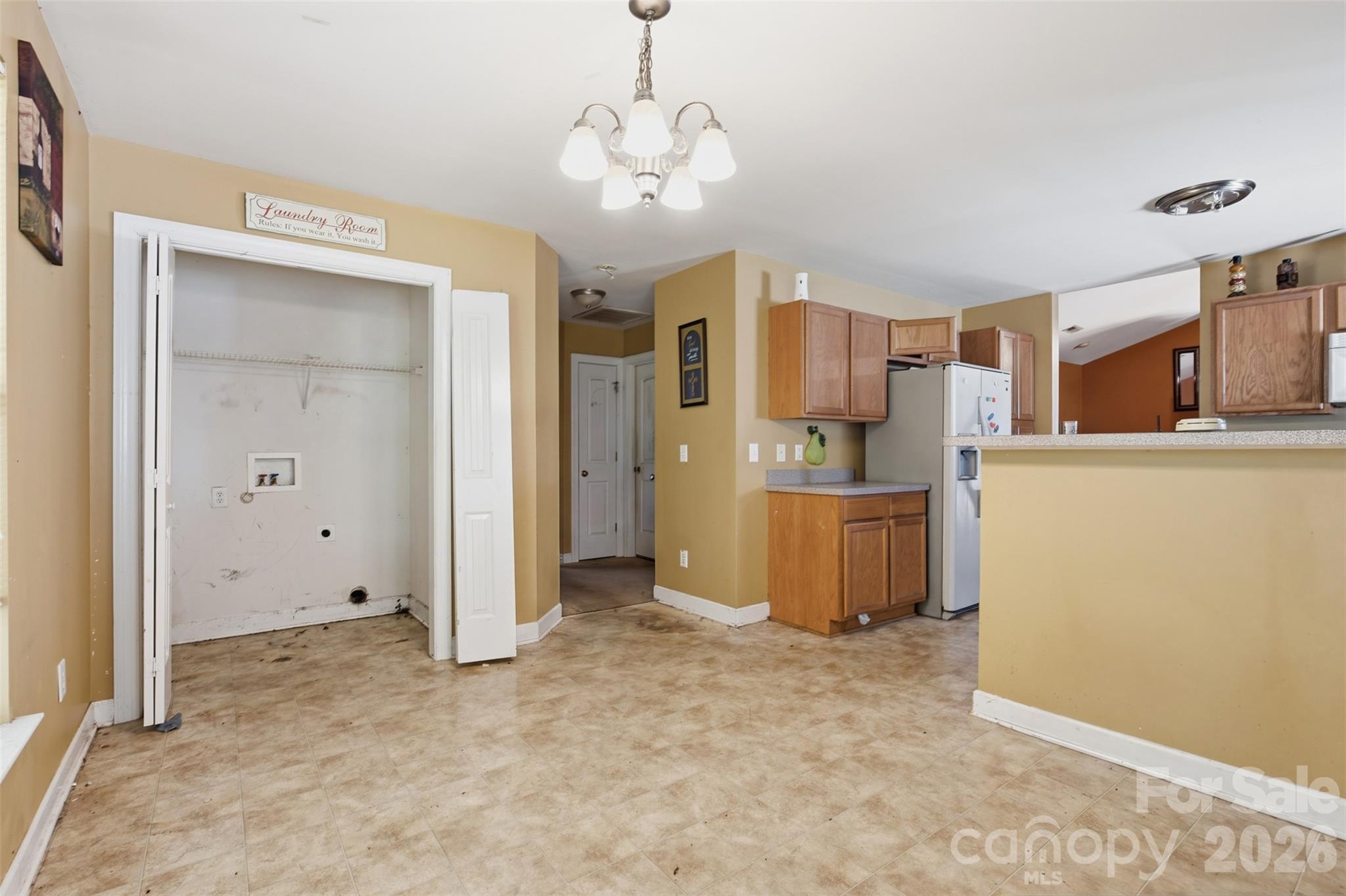 Virtually Decluttered - 160 Tarrington Drive, Statesville