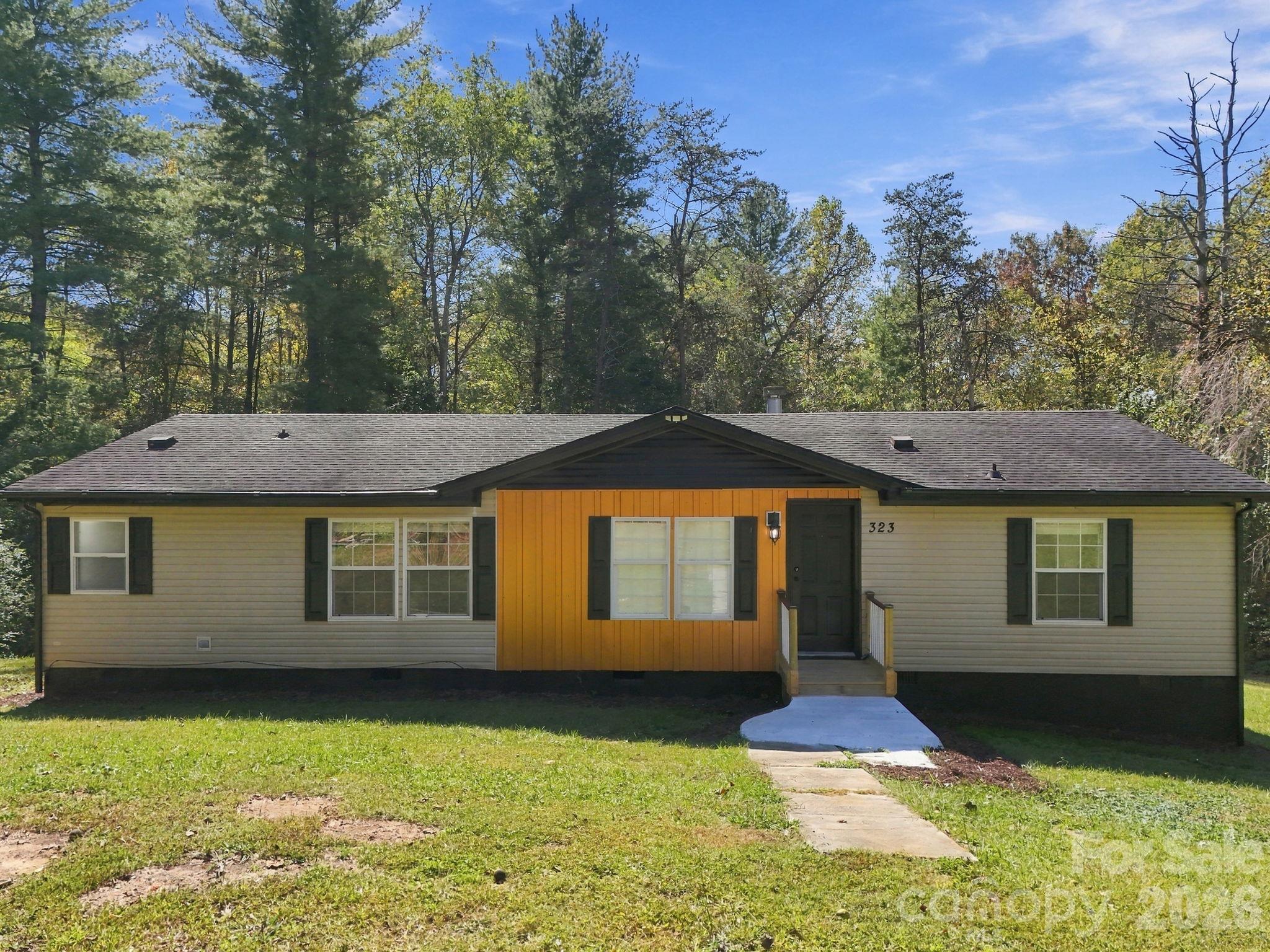 Single Family Residence at 323 Dogwood Road, Candler, photo 3 of 34