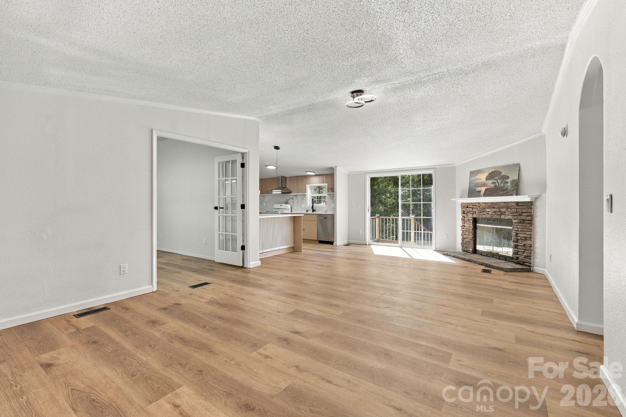 Single Family Residence at 323 Dogwood Road, Candler, photo 12 of 34
