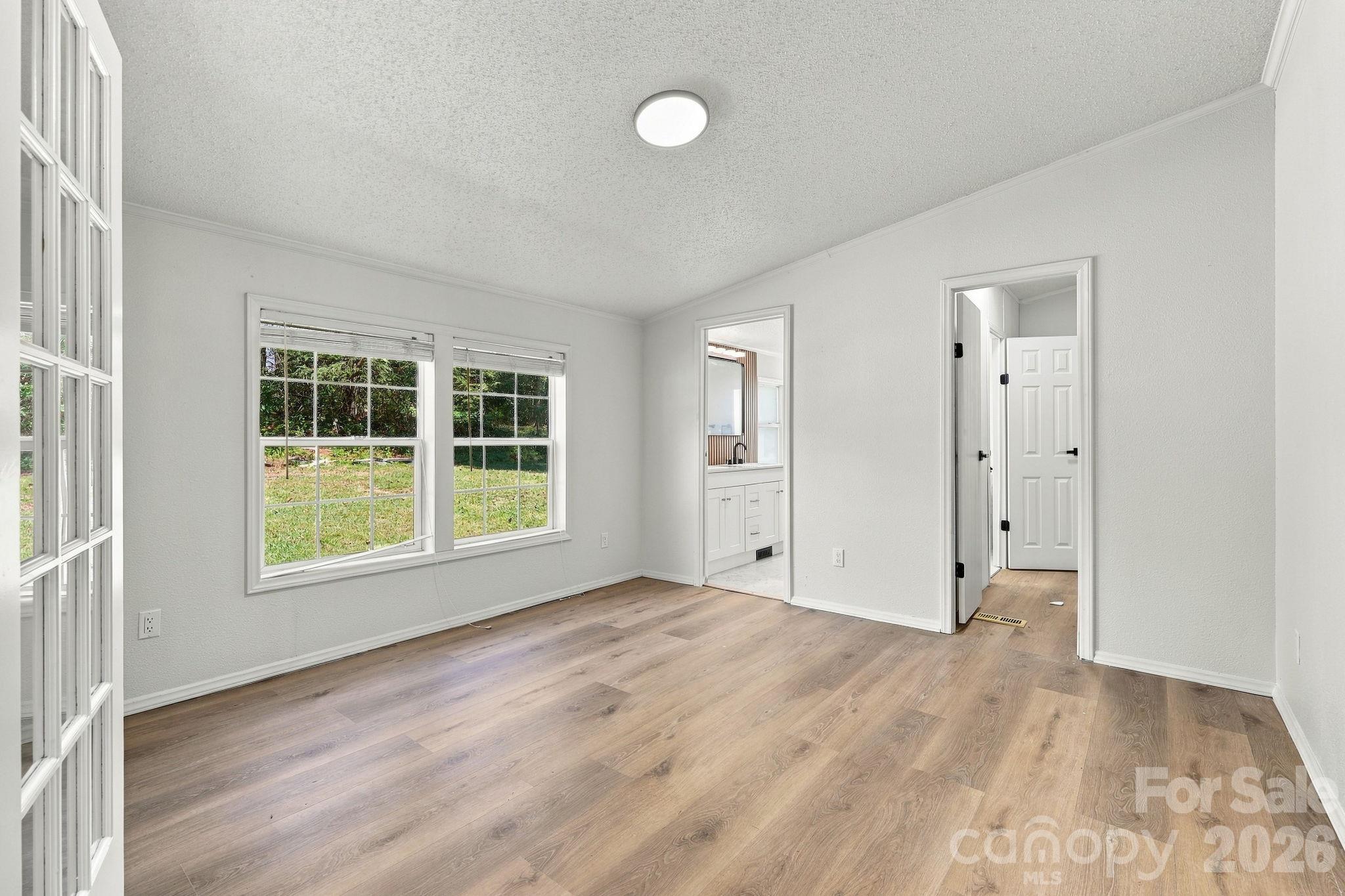 Single Family Residence at 323 Dogwood Road, Candler, photo 22 of 34