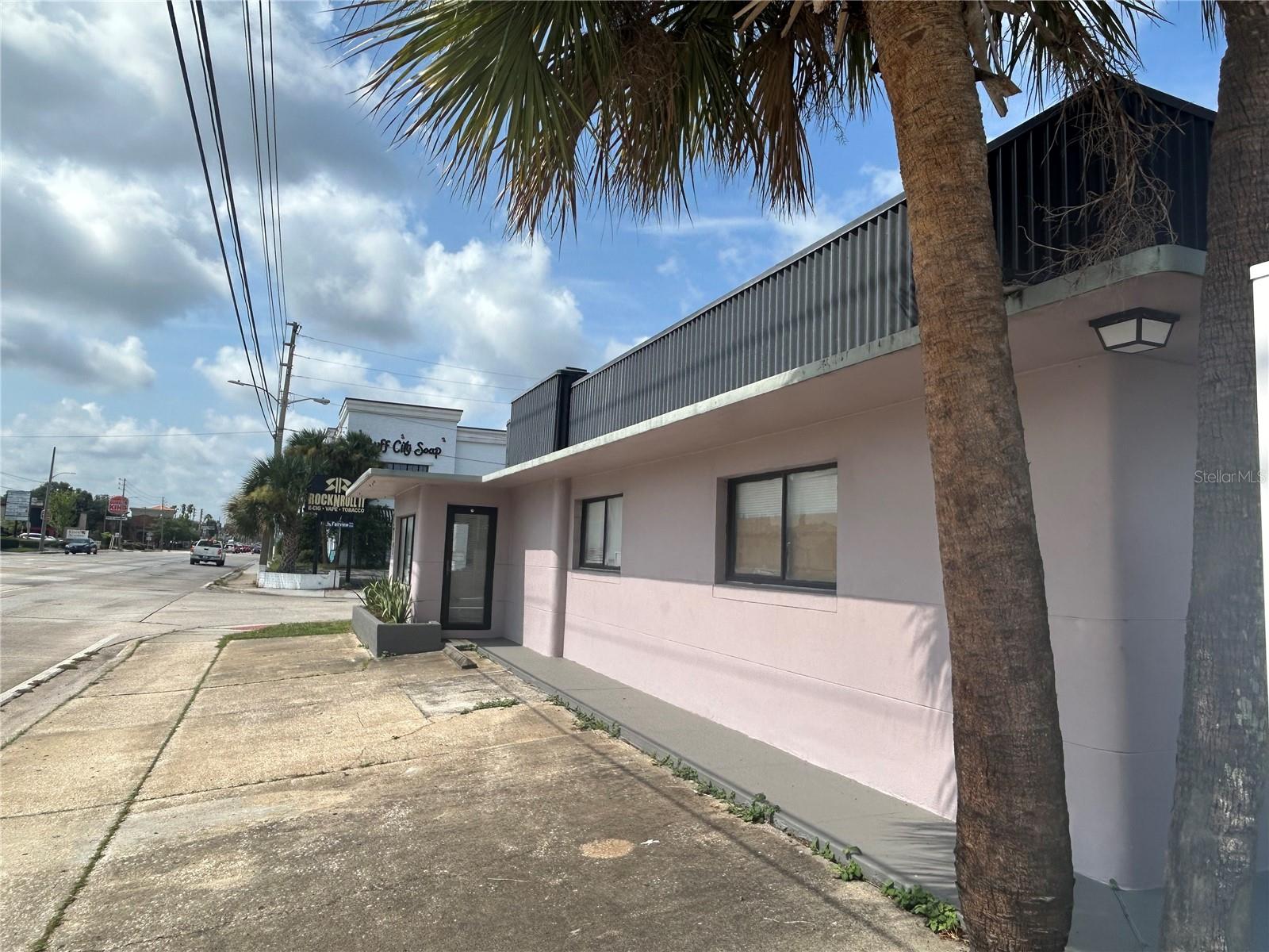 271 S ORLANDO AVE