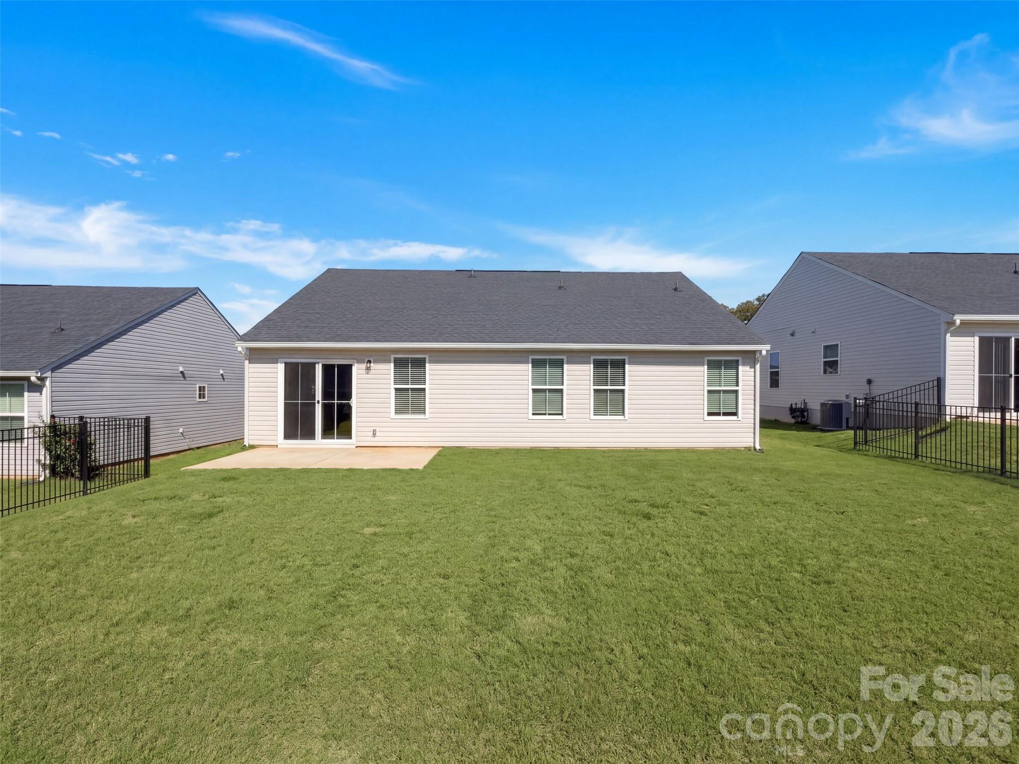 Single Family Residence at 599 Grandiflora Avenue, Lancaster, photo 13 of 14