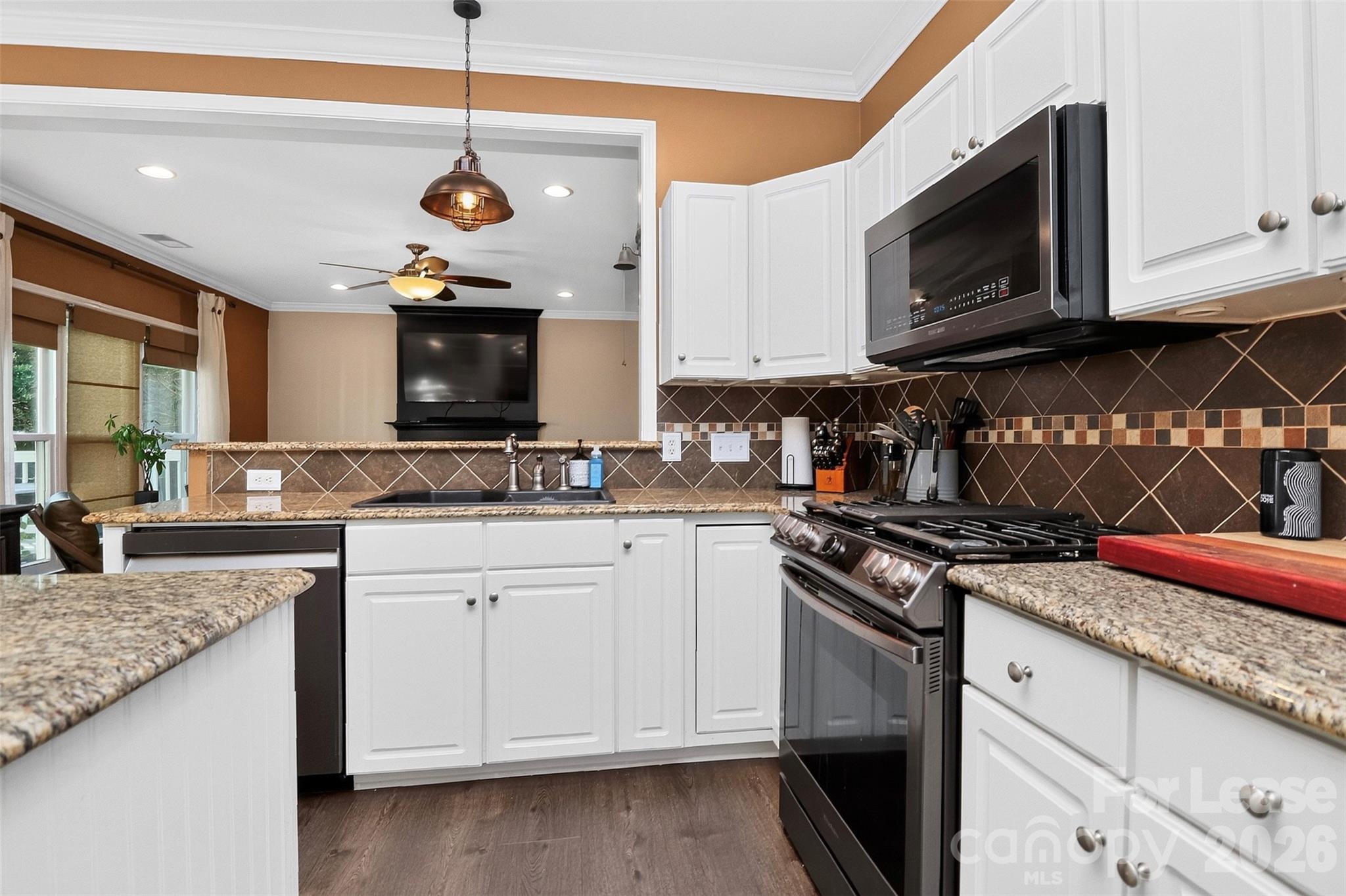 Kitchen - 8437 Bridgestone Drive, Huntersville