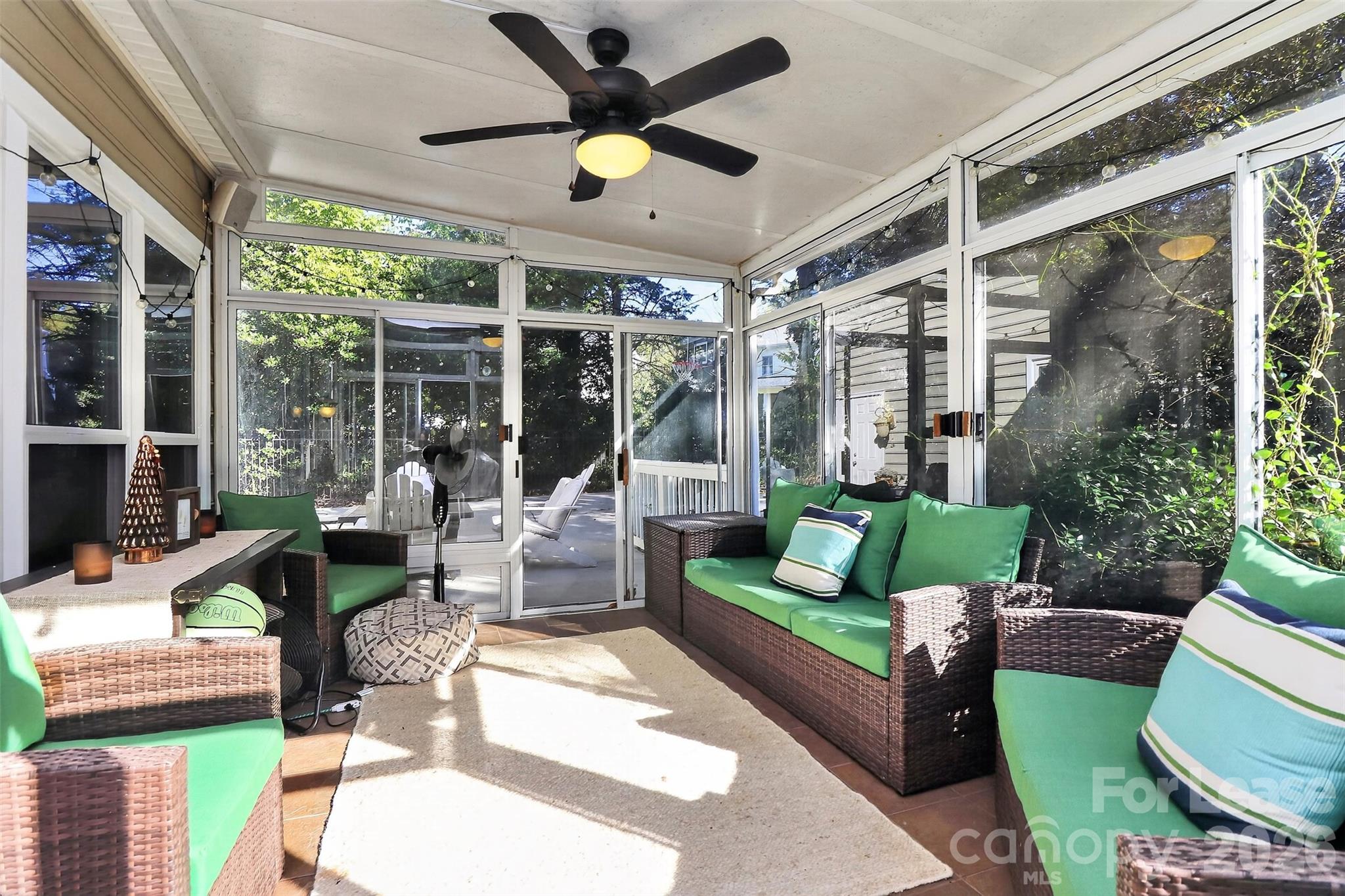 Sunroom - 8437 Bridgestone Drive, Huntersville