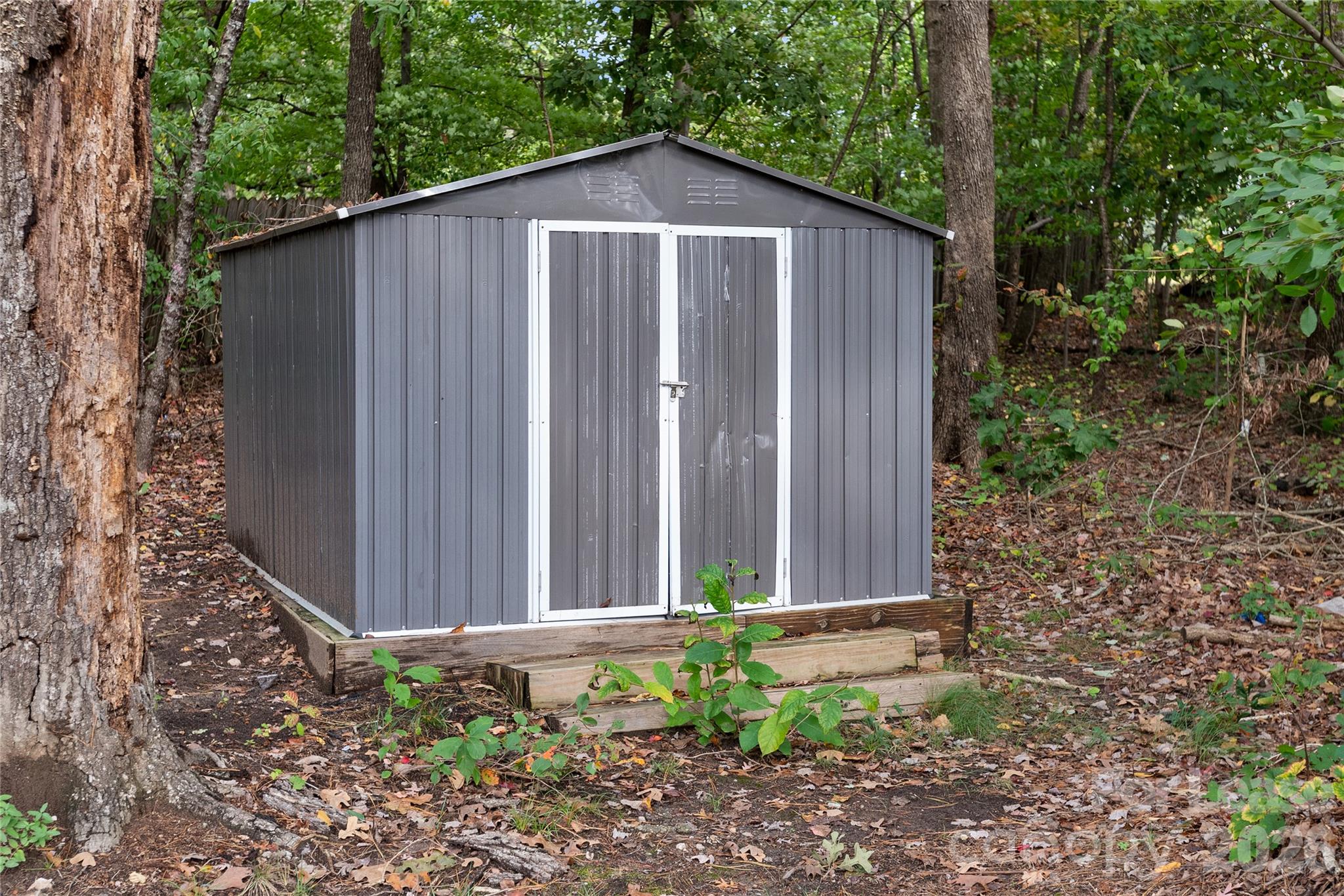 Single Family Residence at 140 Clara Drive, Statesville, photo 29 of 30