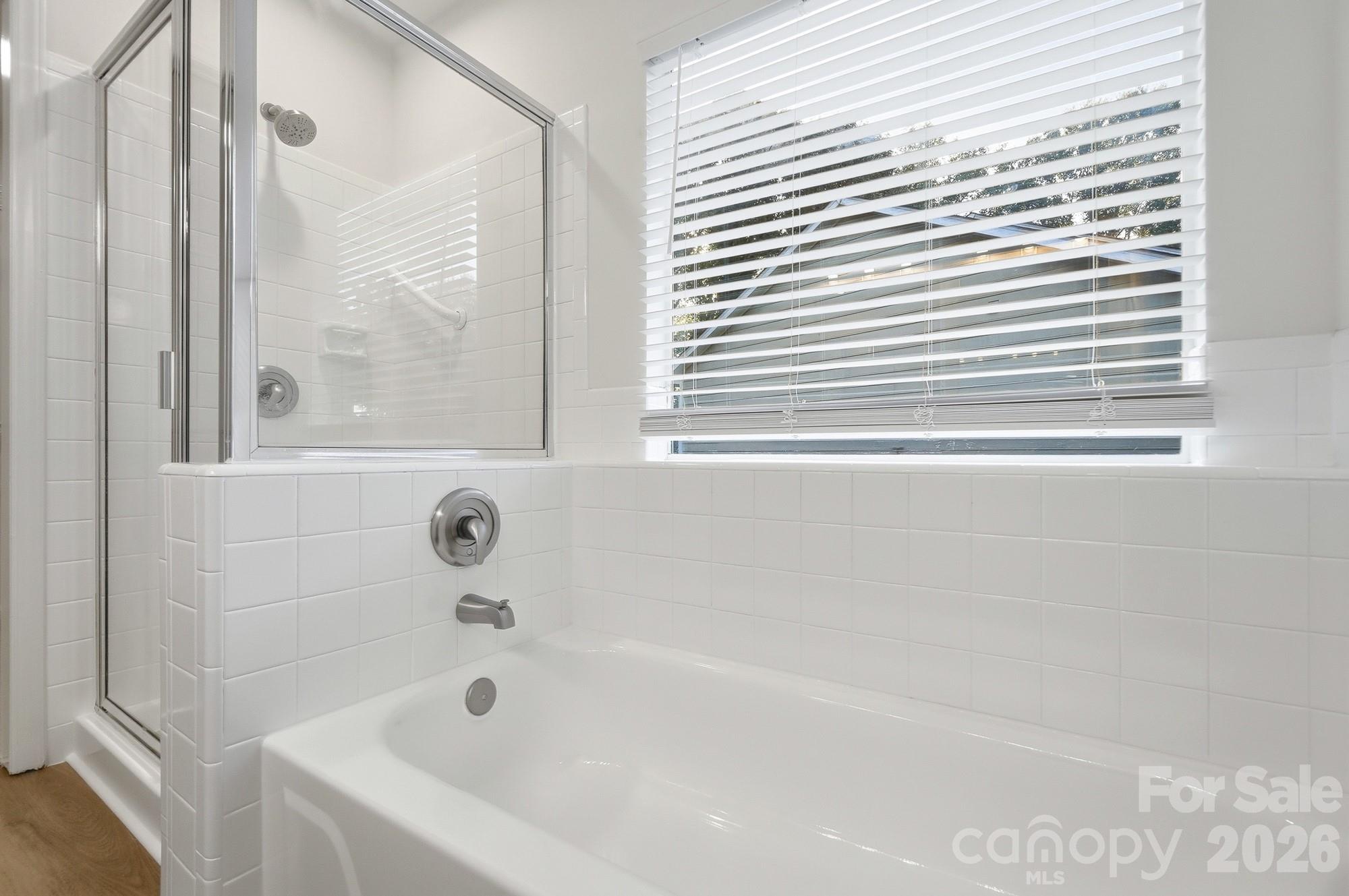 Single Family Residence at 6044 Acadian Woods Drive, Charlotte, photo 20 of 35