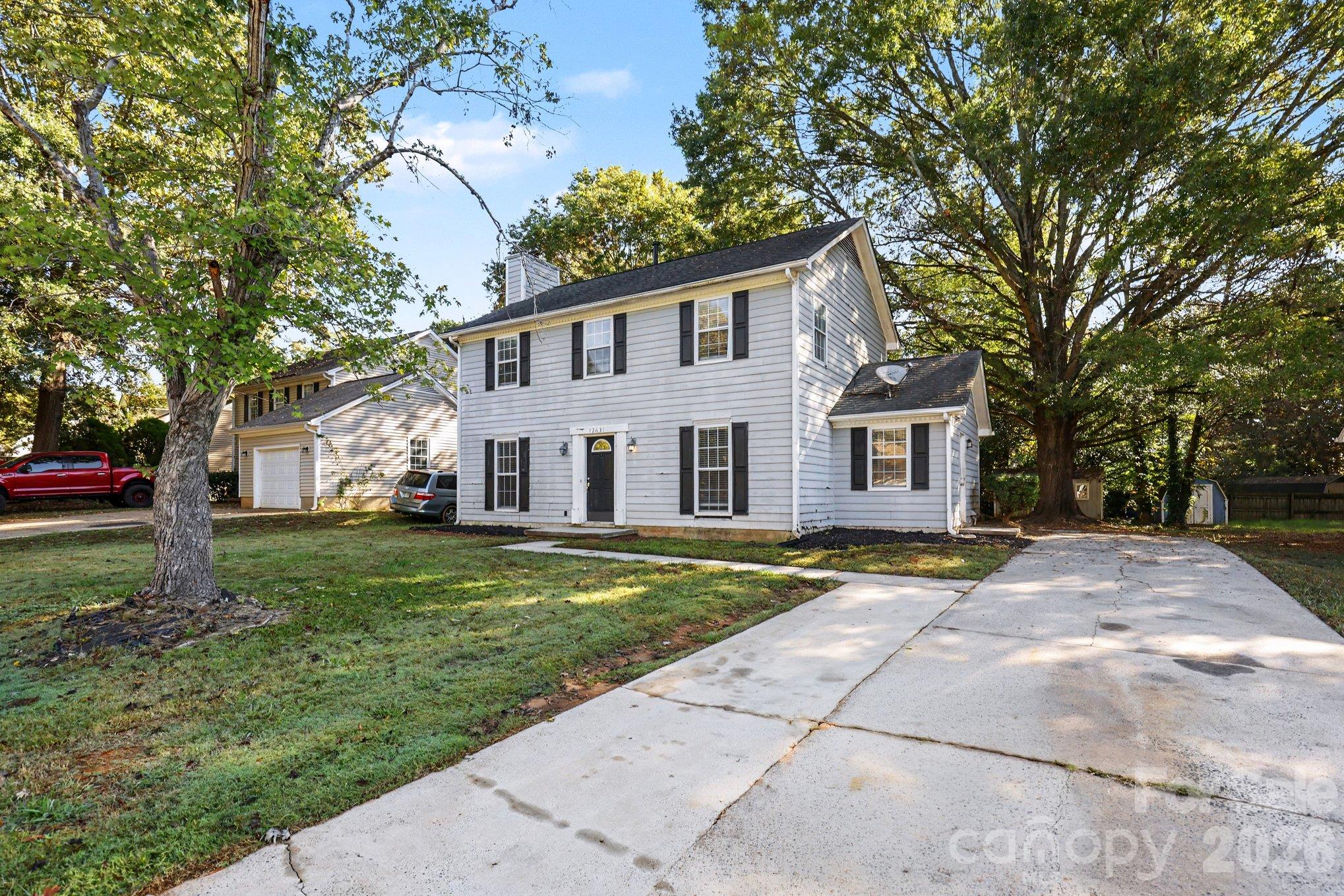 Single Family Residence at 12631 Delman Lane, Pineville, photo 6 of 40