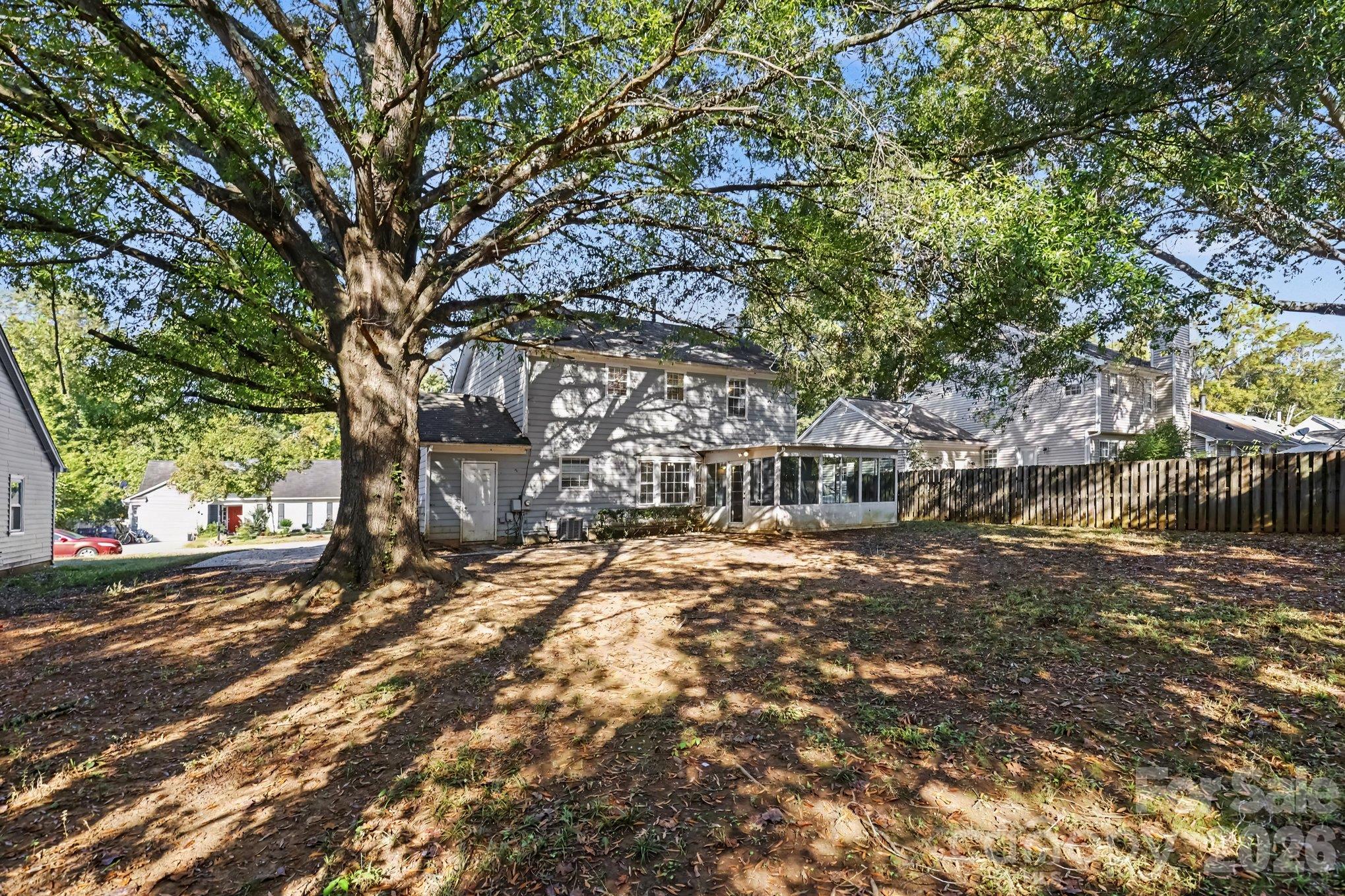 Single Family Residence at 12631 Delman Lane, Pineville, photo 35 of 40