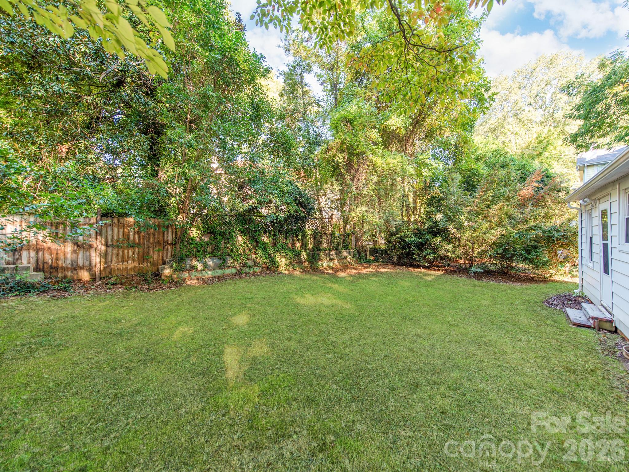 Single Family Residence at 713 Lee Street, Gastonia, photo 6 of 26