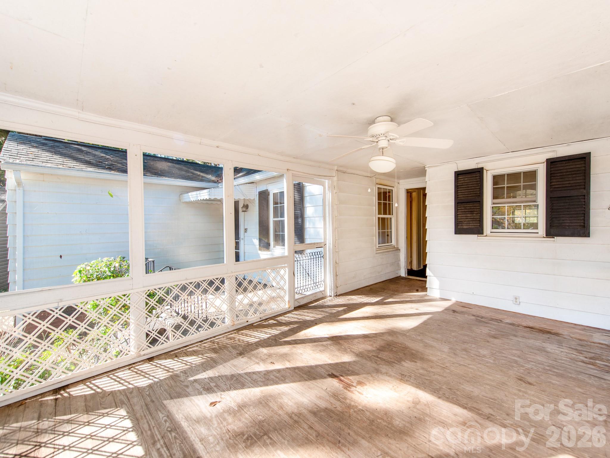 Single Family Residence at 713 Lee Street, Gastonia, photo 25 of 26