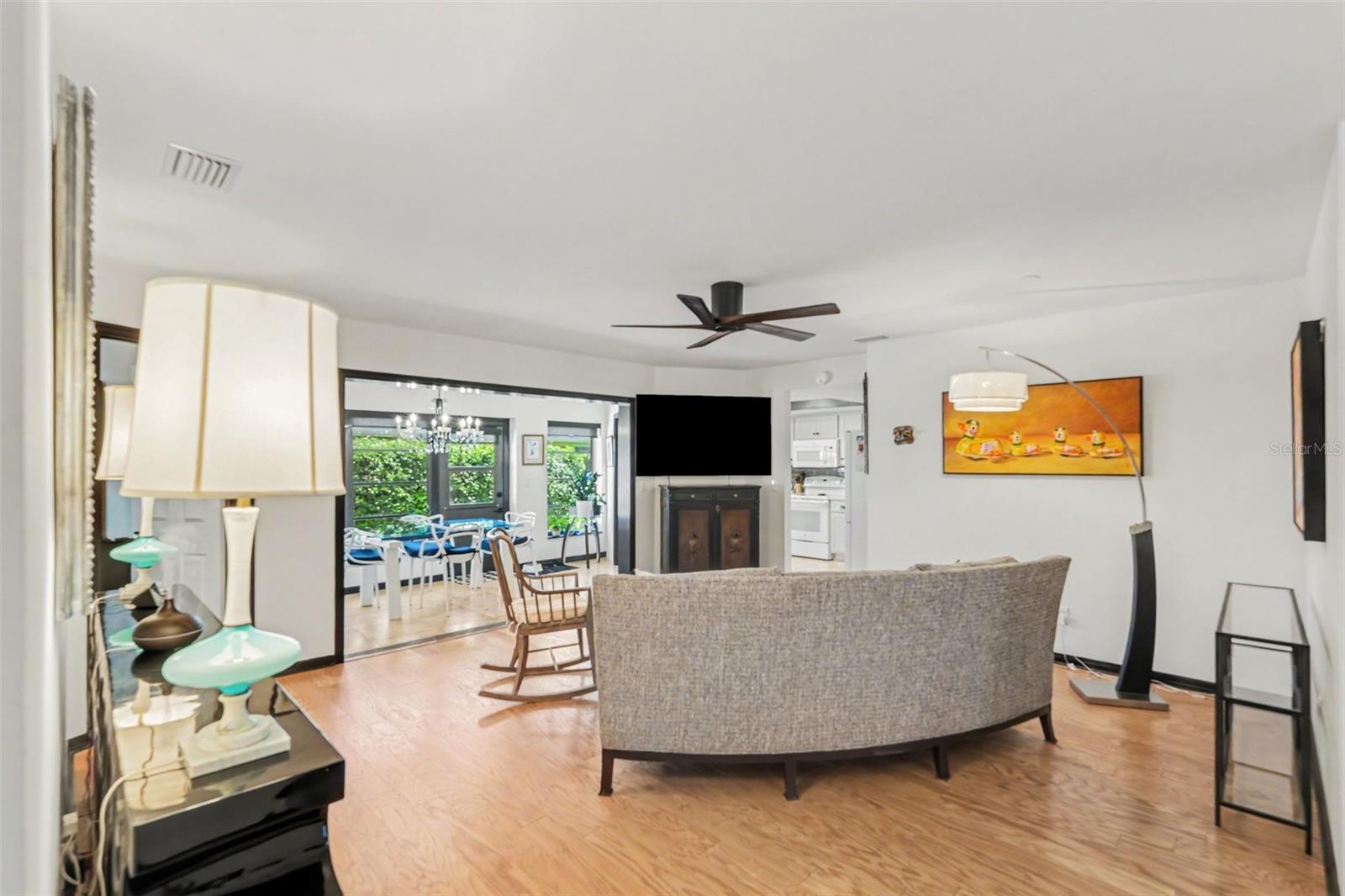 Villa at 1811 BRETH CT, SUN CITY CENTER, photo 2 of 23