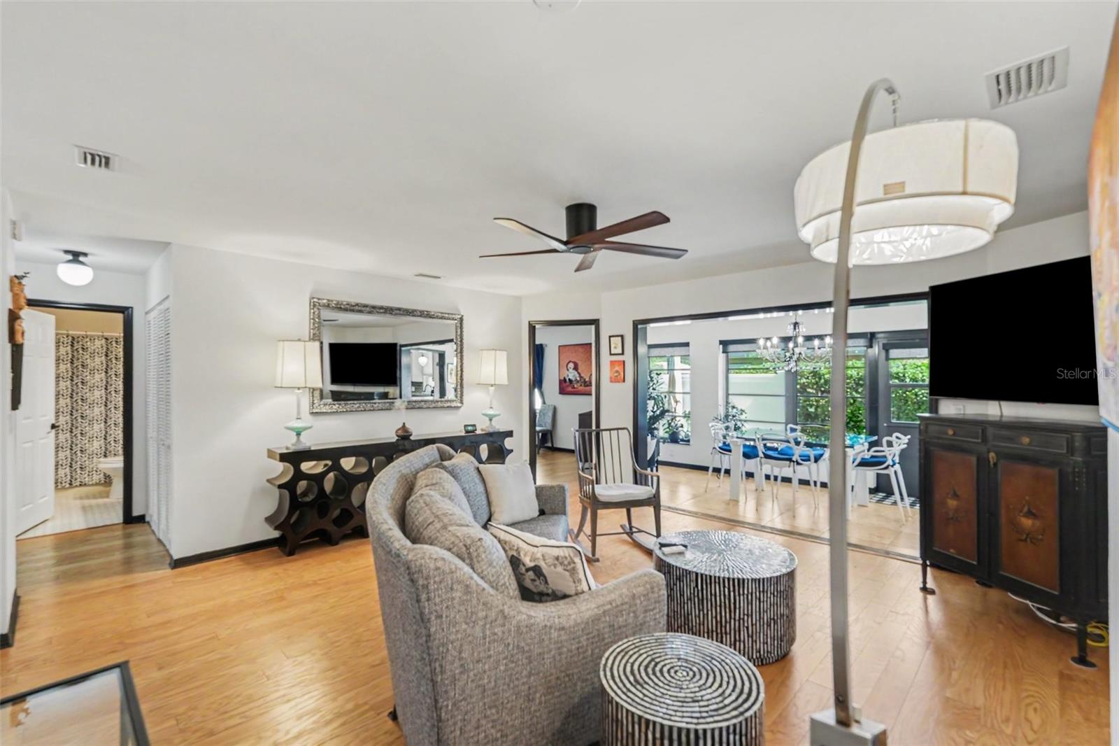 Villa at 1811 BRETH CT, SUN CITY CENTER, photo 4 of 23