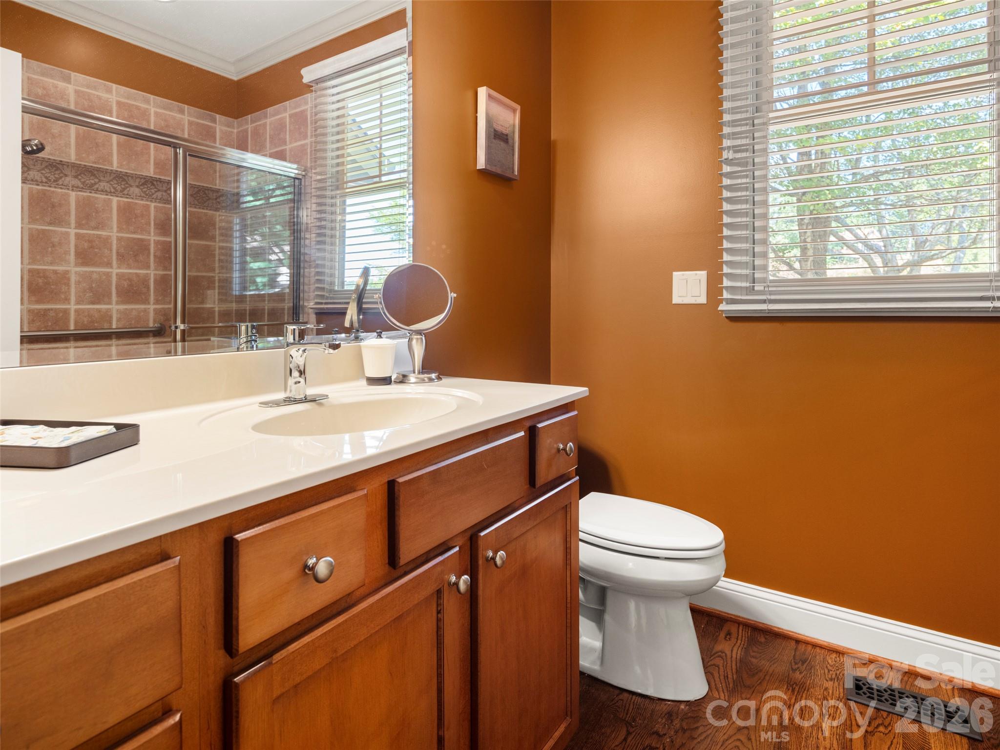Single Family Residence at 1 Meadow Ridge Lane, Hendersonville, photo 26 of 38