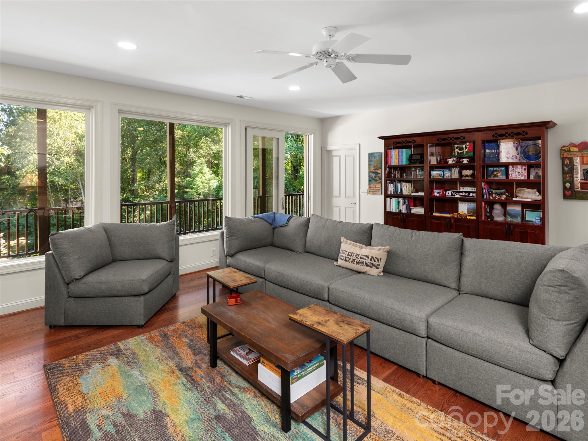 Single Family Residence at 1 Meadow Ridge Lane, Hendersonville, photo 30 of 38