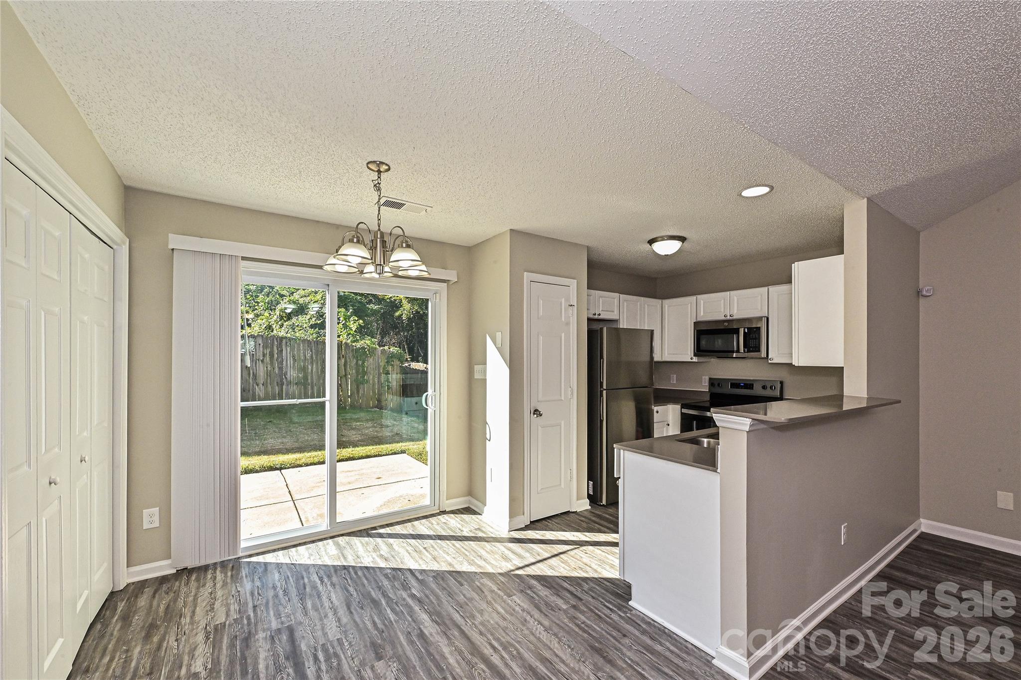 Single Family Residence at 1610 Forest Stream Court, Charlotte, photo 4 of 24