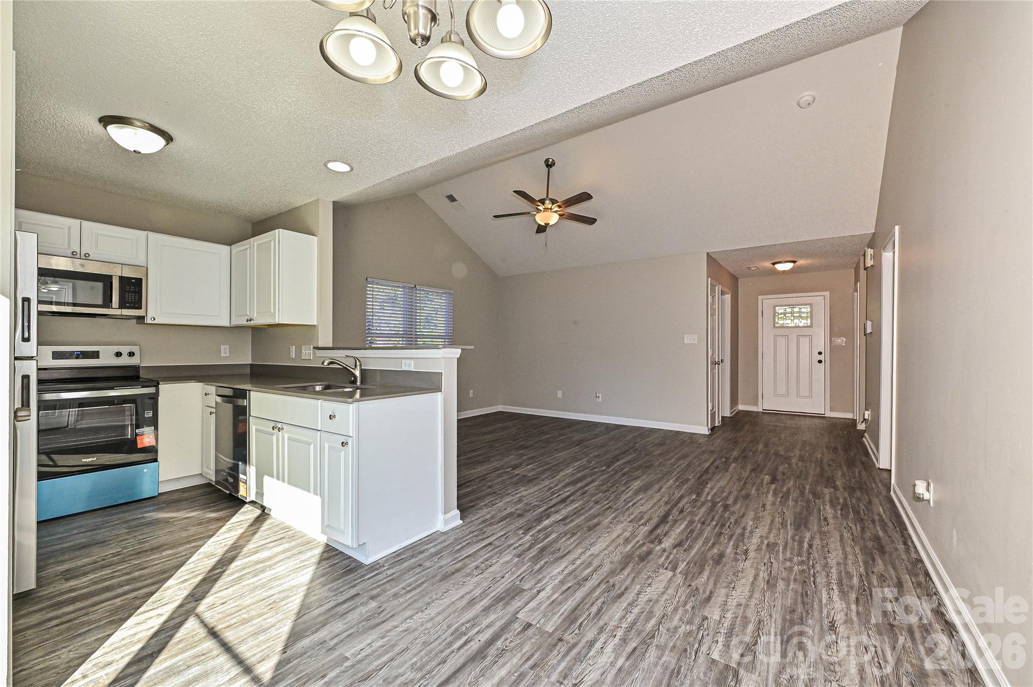 Single Family Residence at 1610 Forest Stream Court, Charlotte, photo 10 of 24