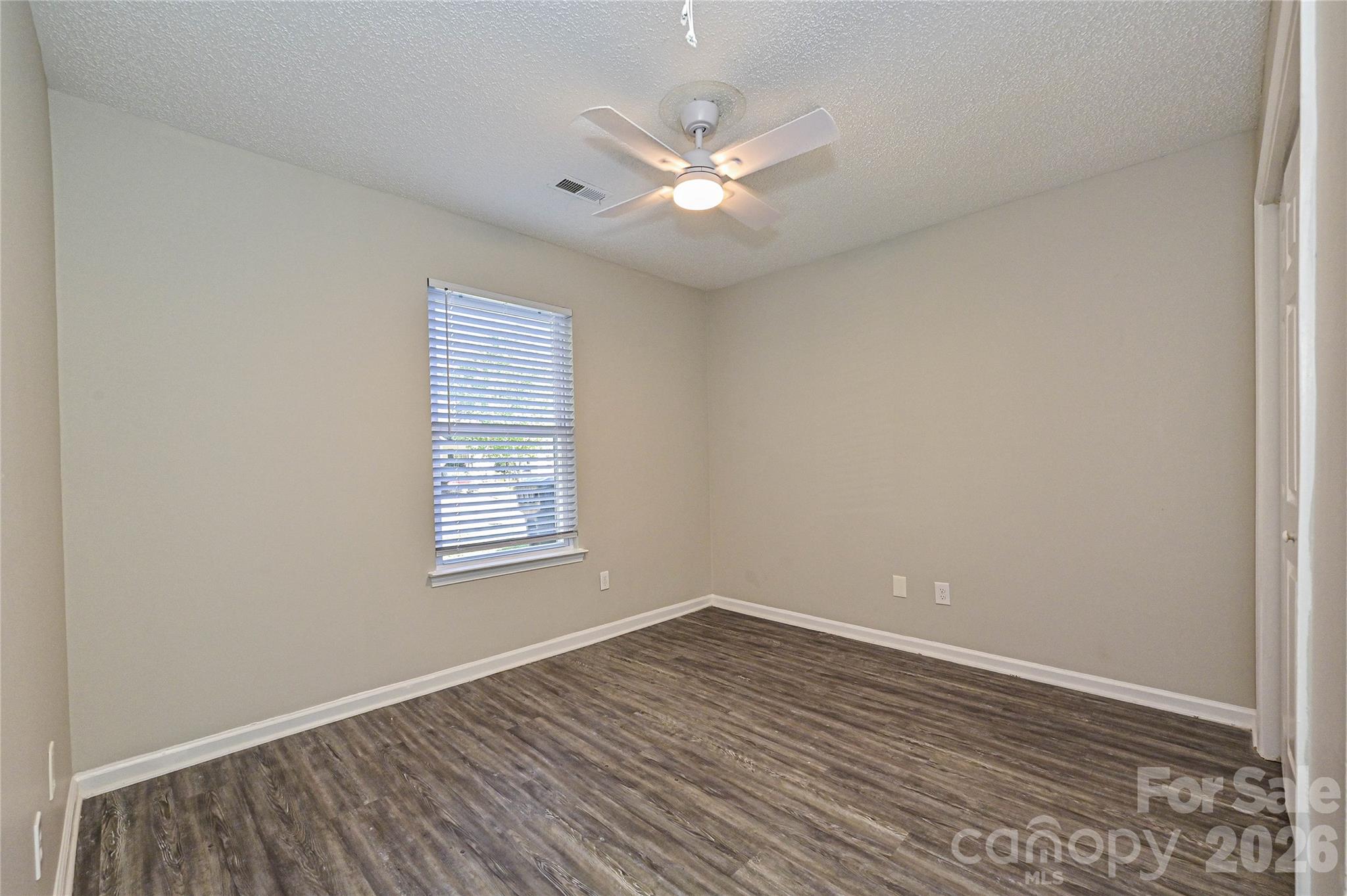 Single Family Residence at 1610 Forest Stream Court, Charlotte, photo 17 of 24