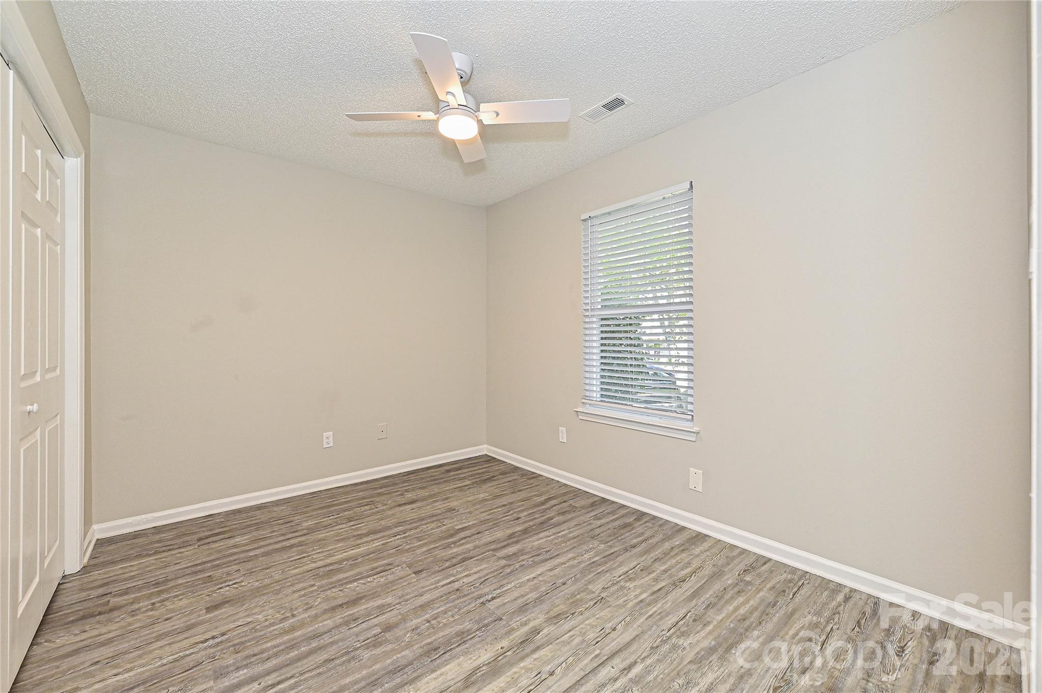 Single Family Residence at 1610 Forest Stream Court, Charlotte, photo 19 of 24