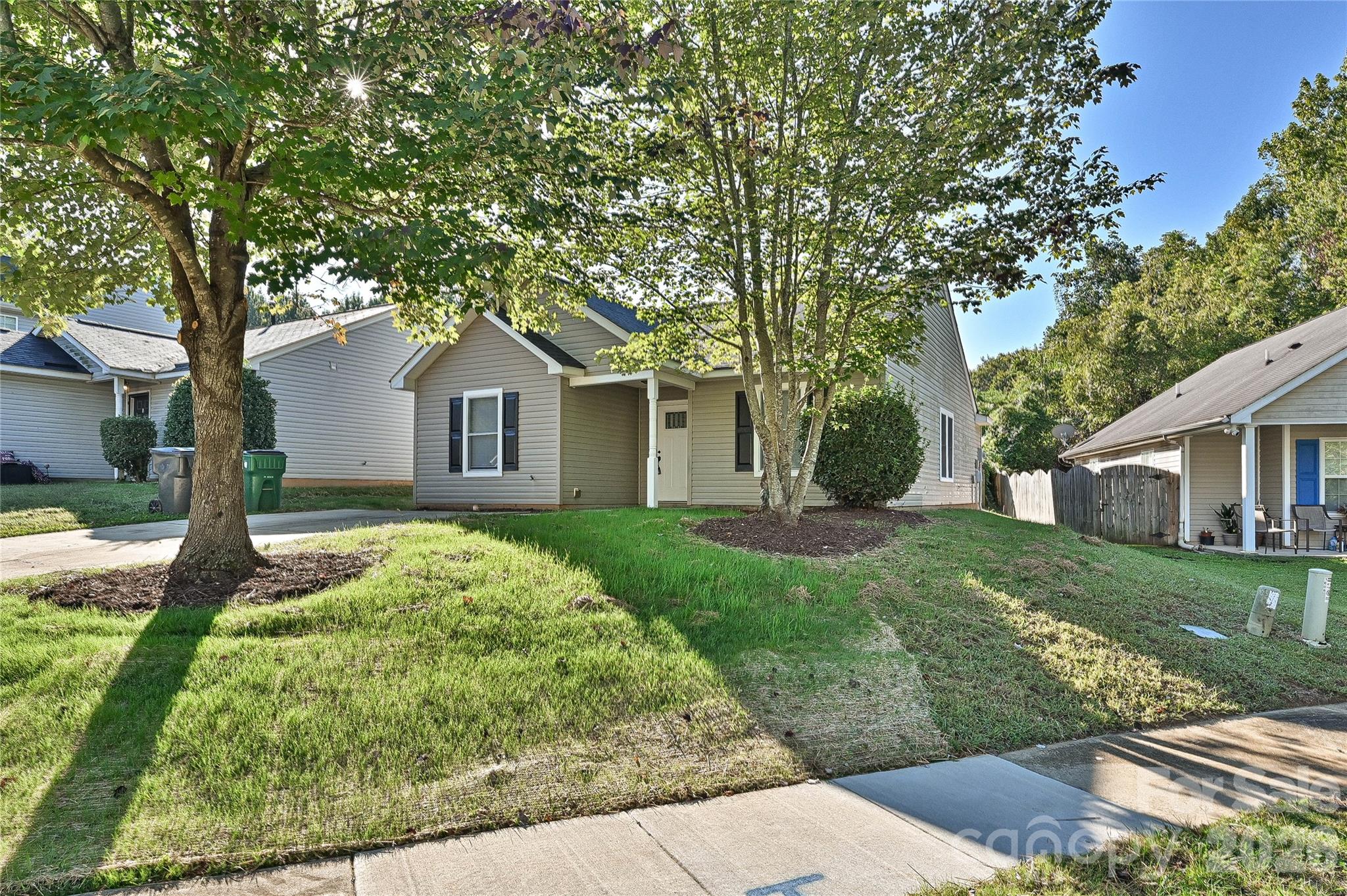 Single Family Residence at 1610 Forest Stream Court, Charlotte, photo 24 of 24