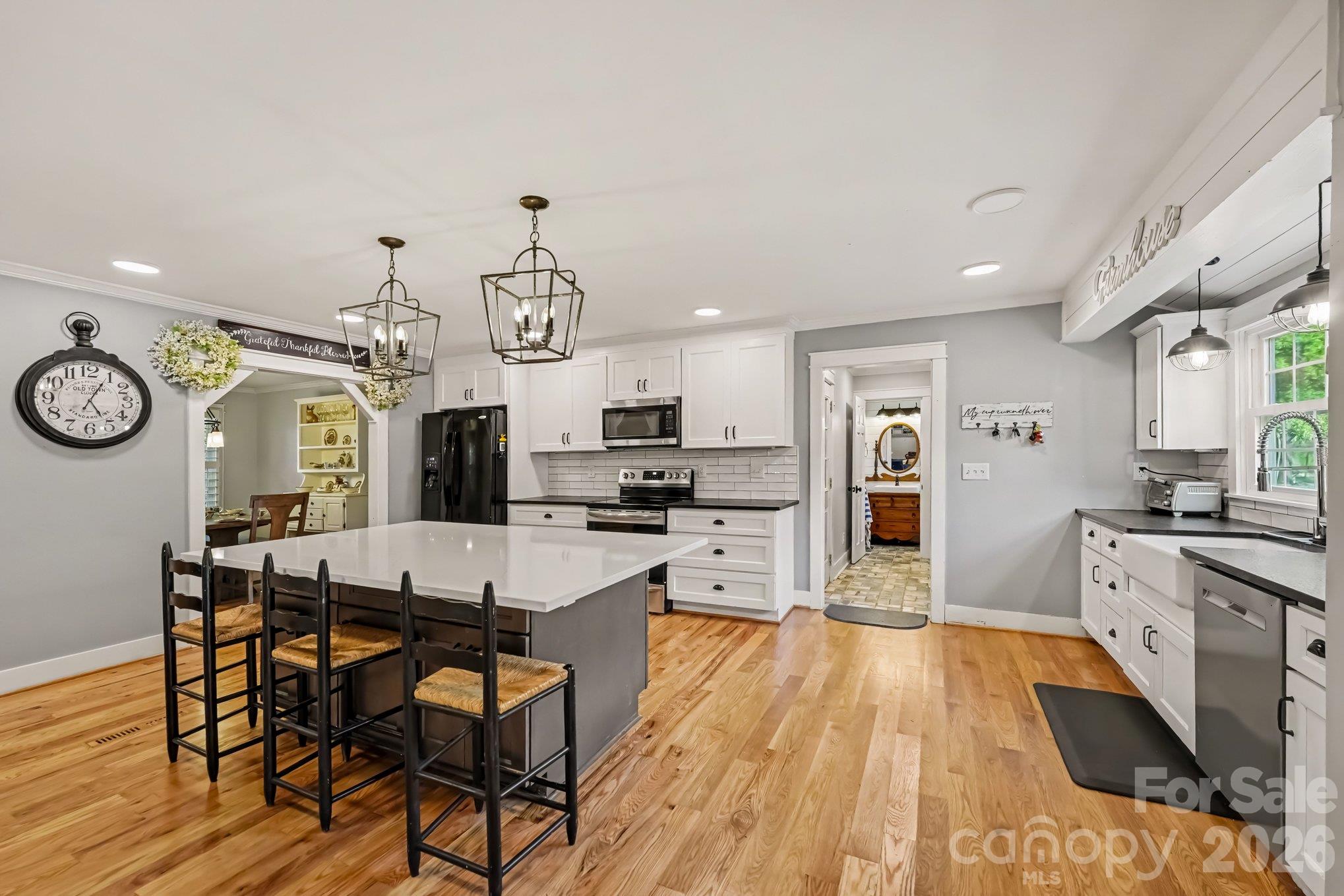 Single Family Residence at 1170 Old Salem Road, Kernersville, photo 13 of 48