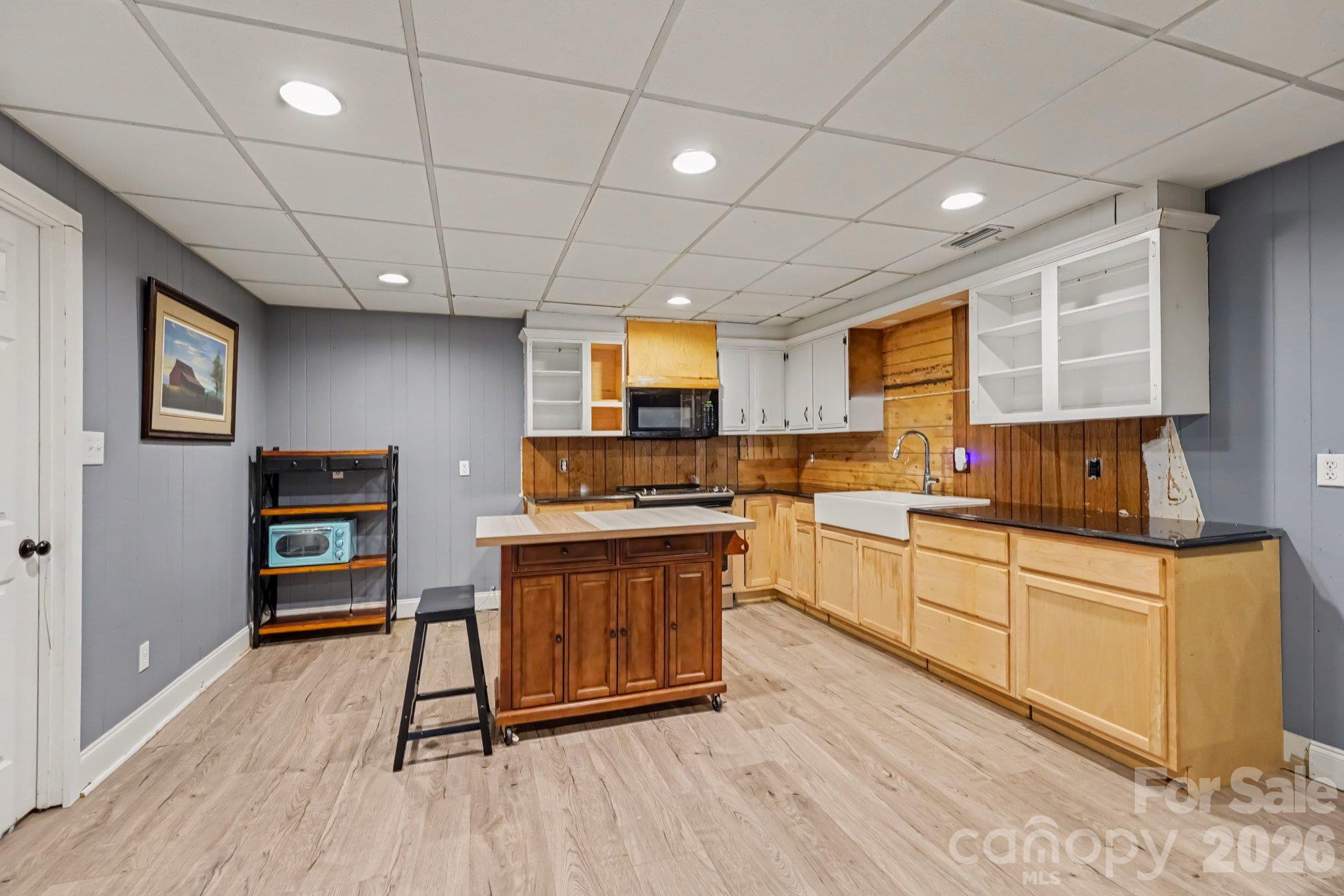 Single Family Residence at 1170 Old Salem Road, Kernersville, photo 32 of 48