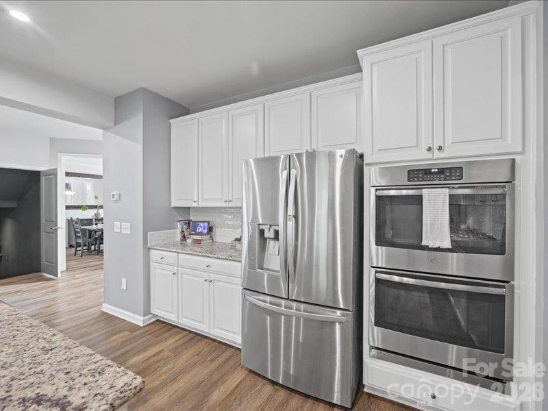 Single Family Residence at 213 Candish Court, Fort Mill, photo 10 of 48