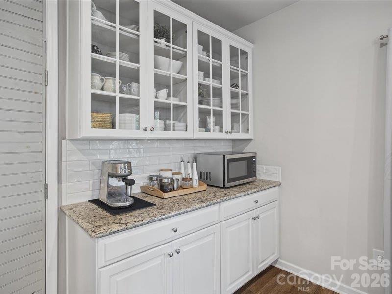 Single Family Residence at 213 Candish Court, Fort Mill, photo 11 of 48