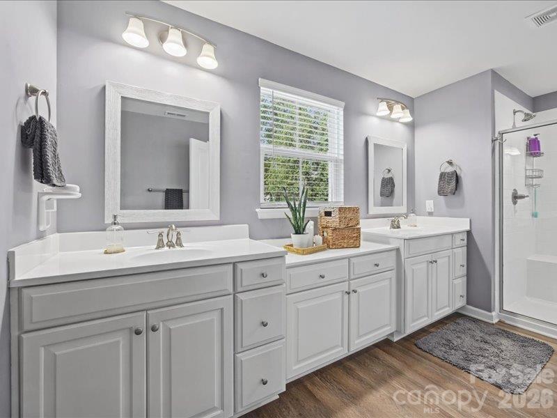 Primary bath - 213 Candish Court, Fort Mill