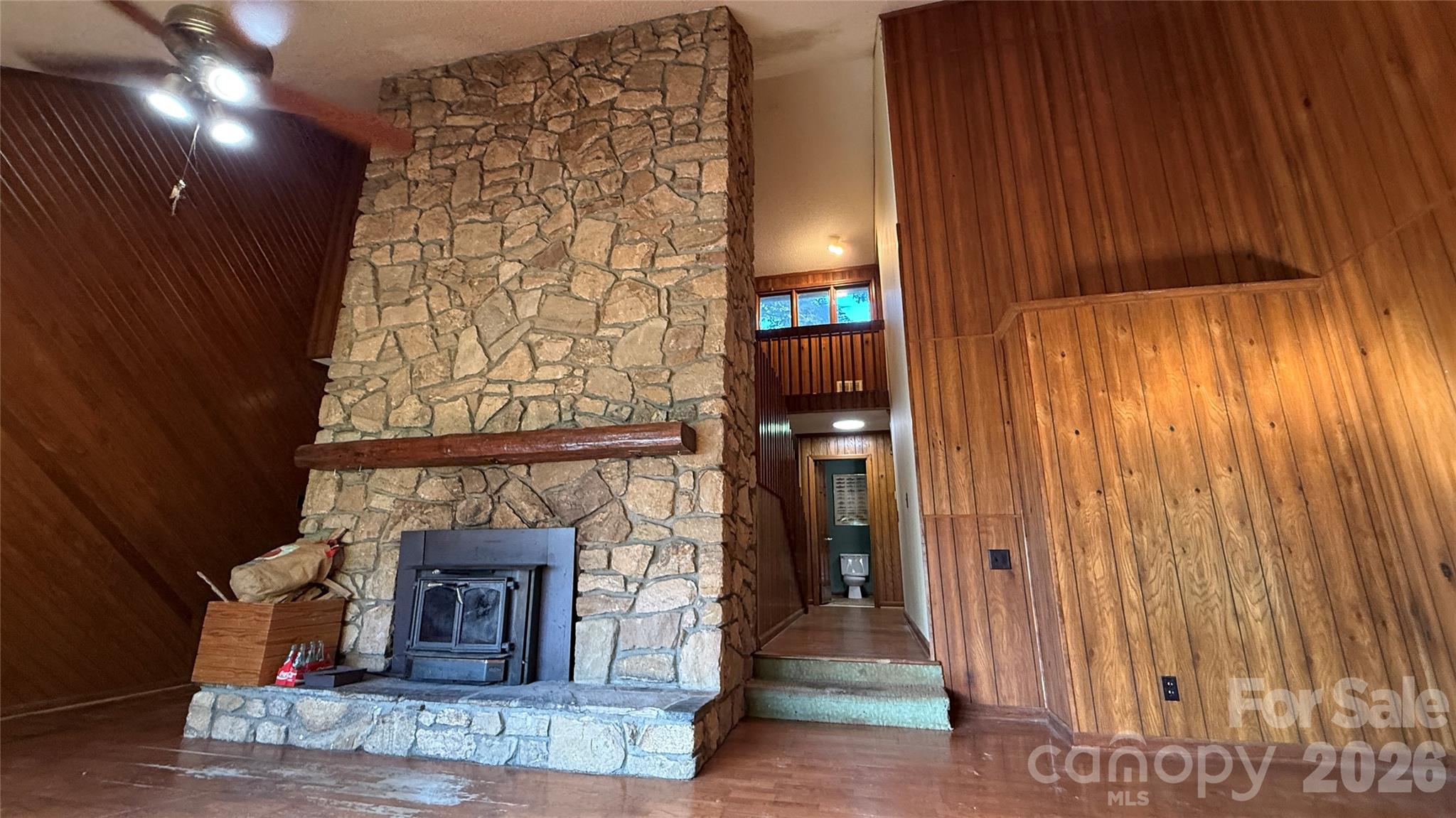 Single Family Residence at 36934 Tercher Road, New London, photo 11 of 44