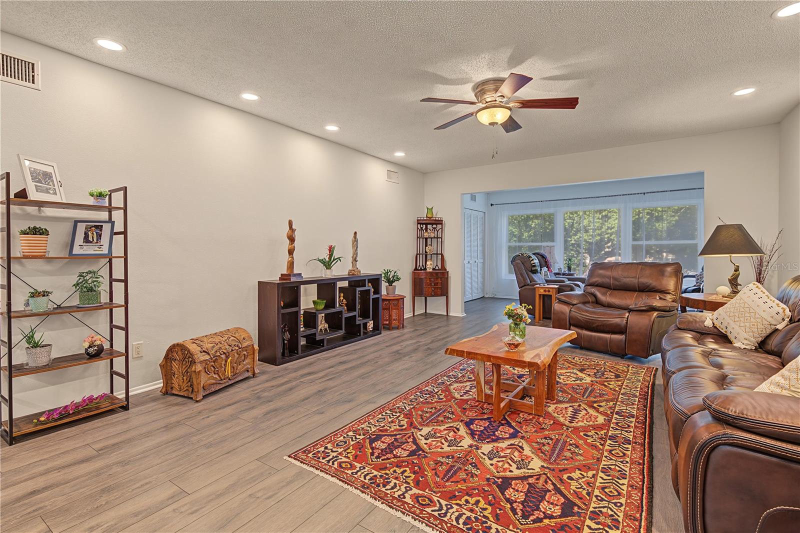 Condominium at 2254 NORWEGIAN DR #36, CLEARWATER, photo 6 of 47