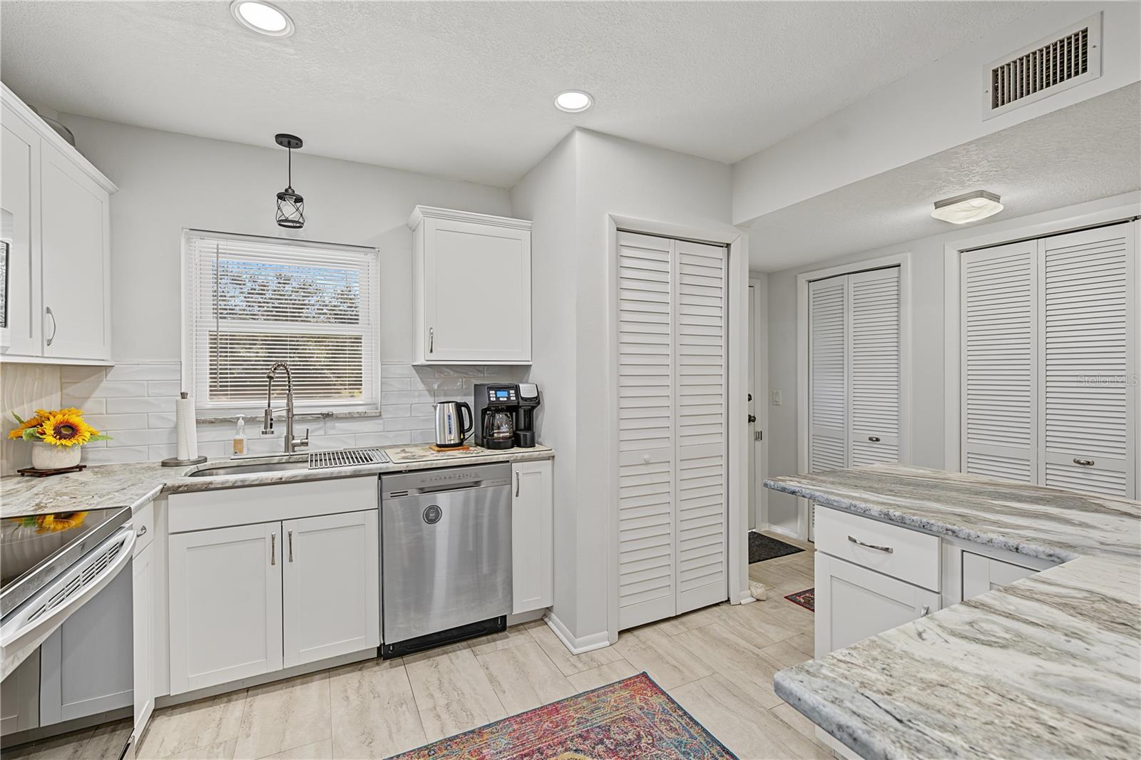 Condominium at 2254 NORWEGIAN DR #36, CLEARWATER, photo 17 of 47