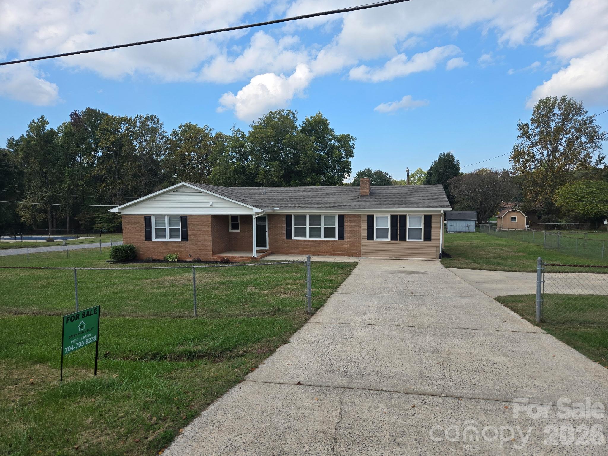 421 Nixon Road