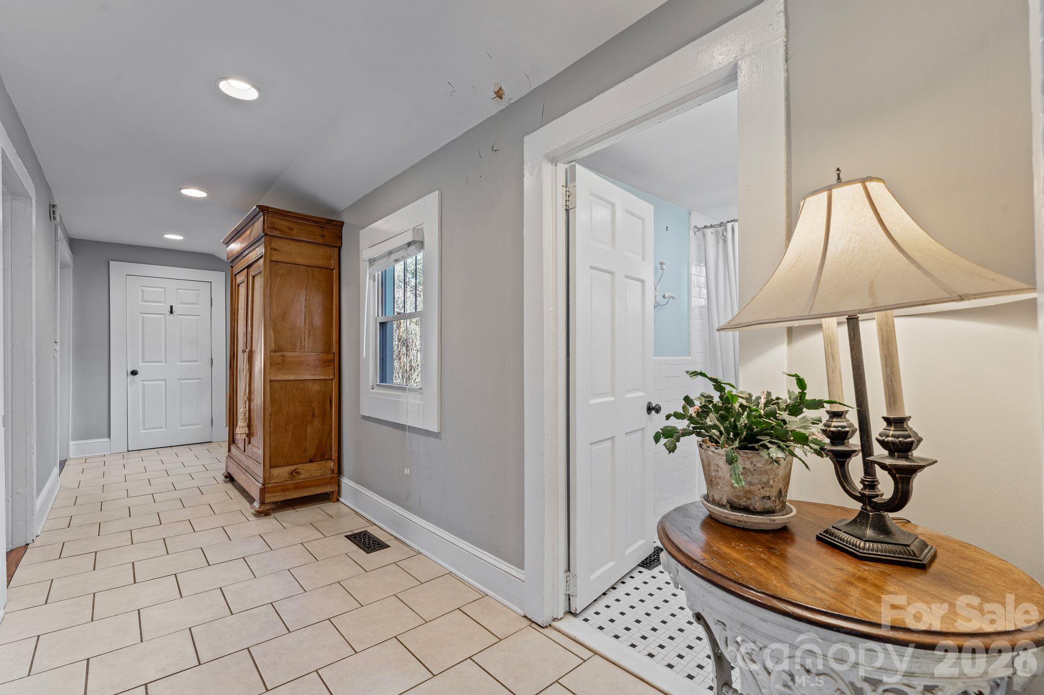 Single Family Residence at 2815 N Myers Street, Charlotte, photo 30 of 38