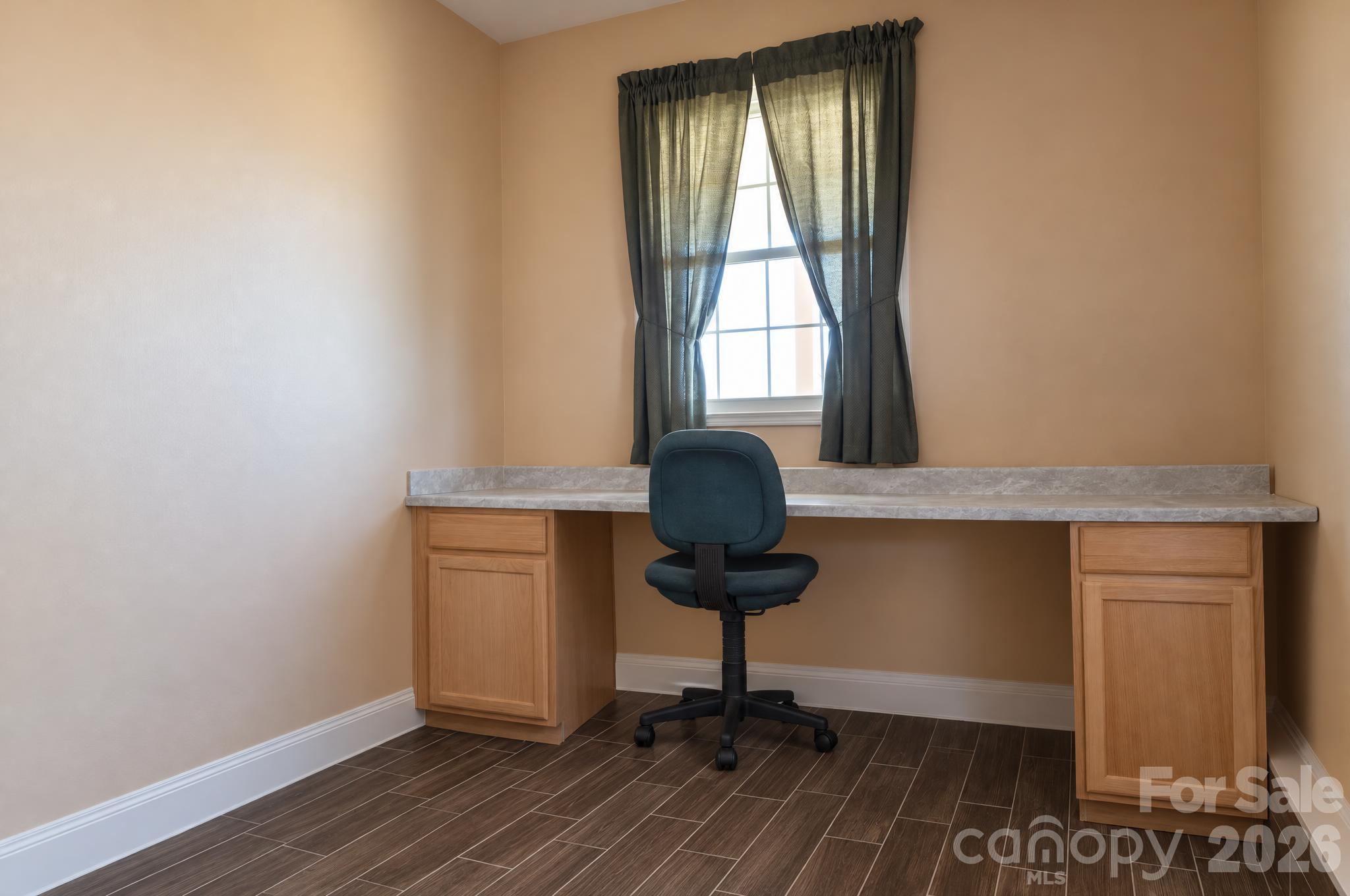 Office - 4128 Icard Ridge Road, Hickory