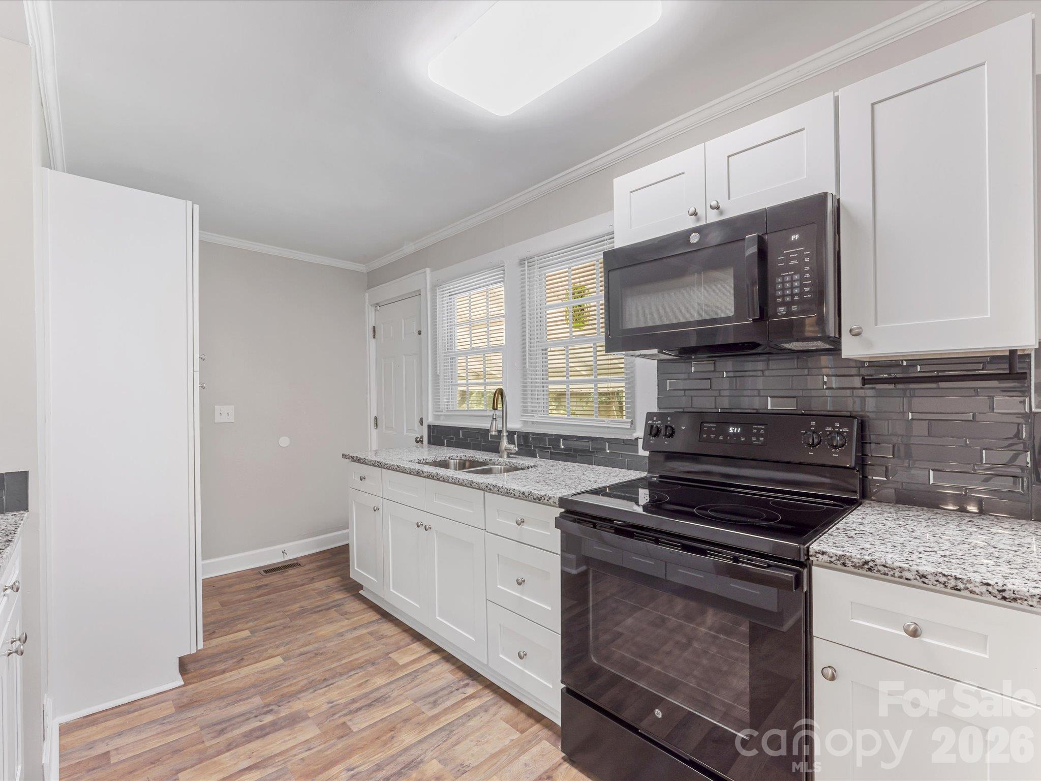 Kitchen - 721 Broad Street, Kannapolis