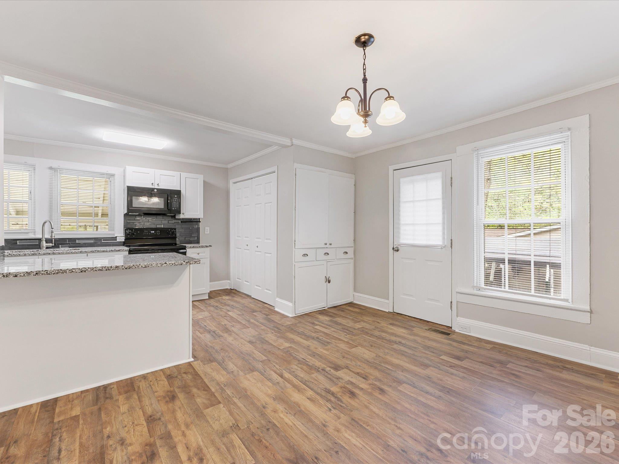 Single Family Residence at 721 Broad Street, Kannapolis, photo 15 of 31