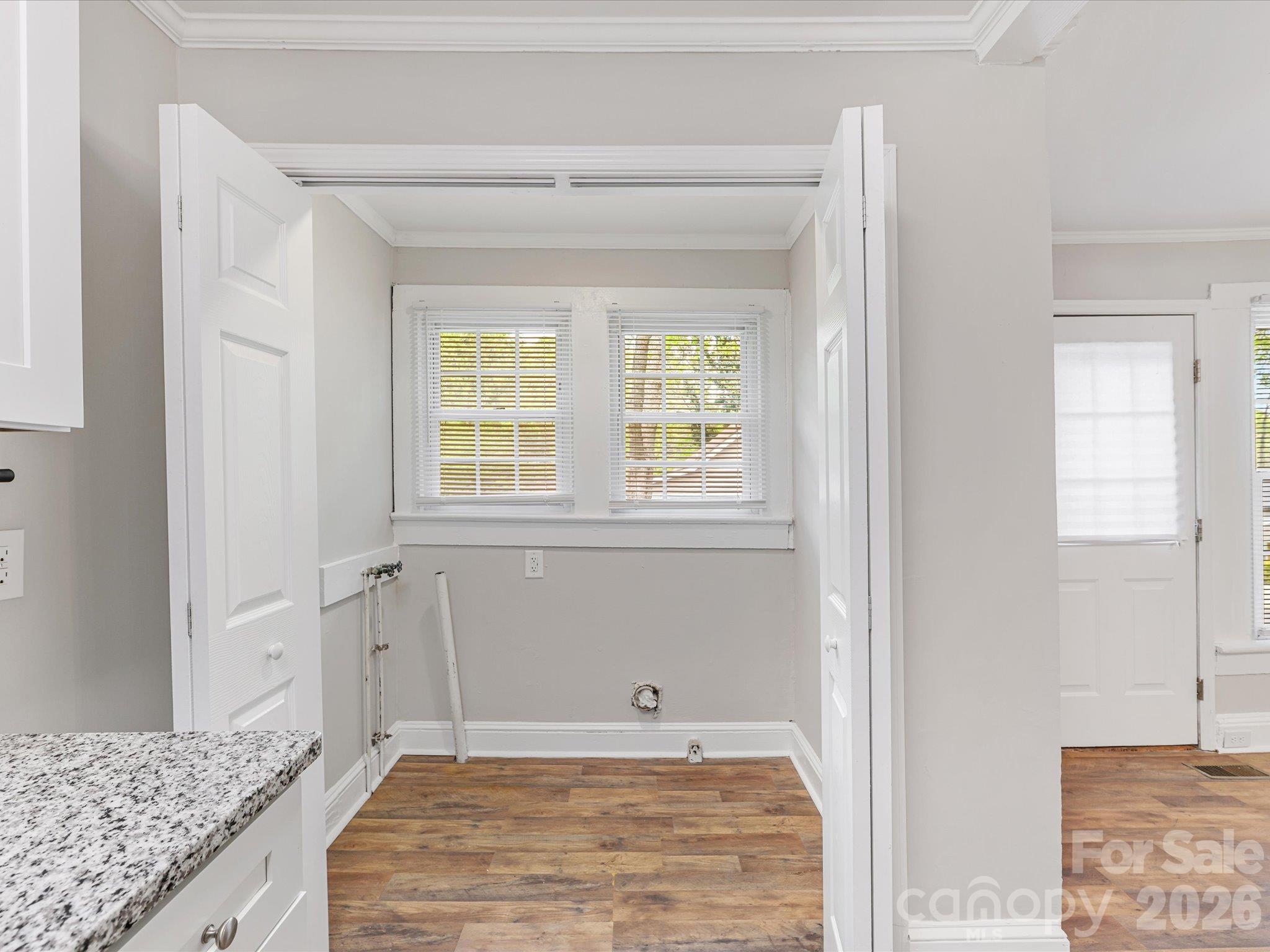 Laundry closet - 721 Broad Street, Kannapolis