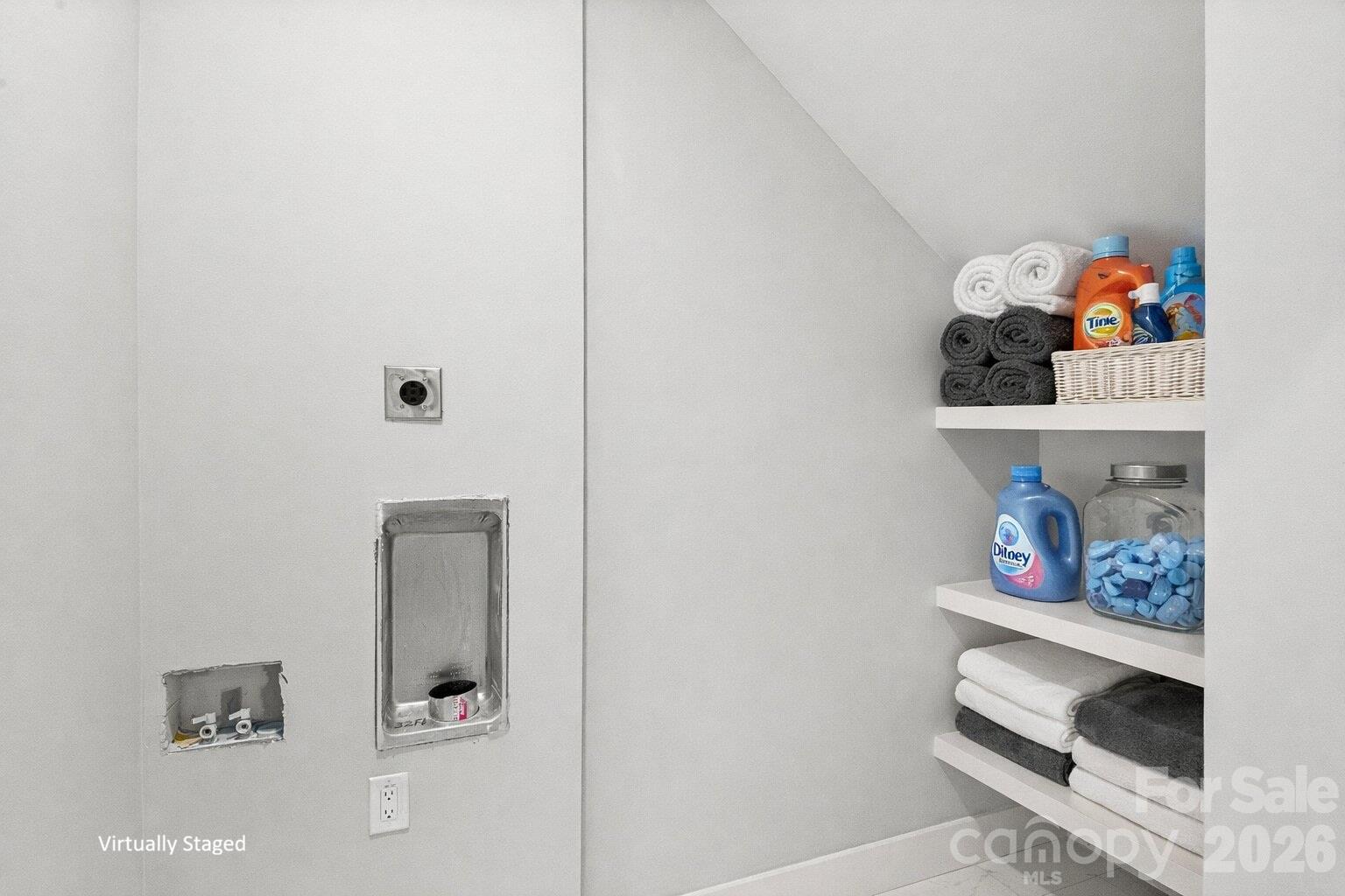 Virtually Staged - 18 Winterhawk Drive, Arden