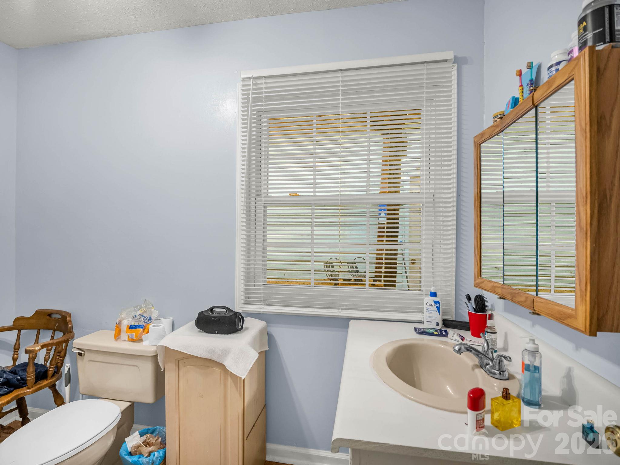 Fourplex at 228 Stoney Mountain Road, Hendersonville, photo 15 of 45