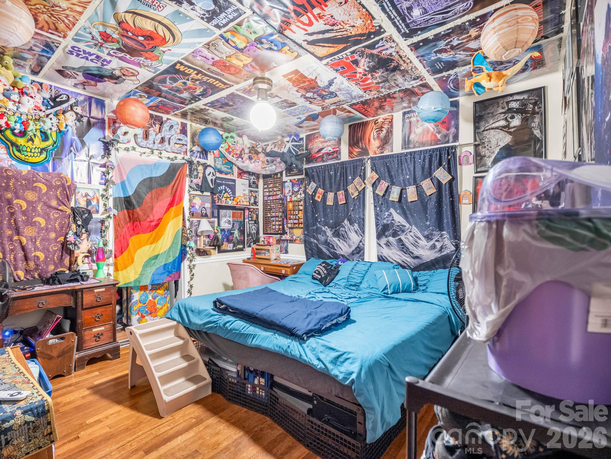 Unit B Bedroom - 228 Stoney Mountain Road, Hendersonville