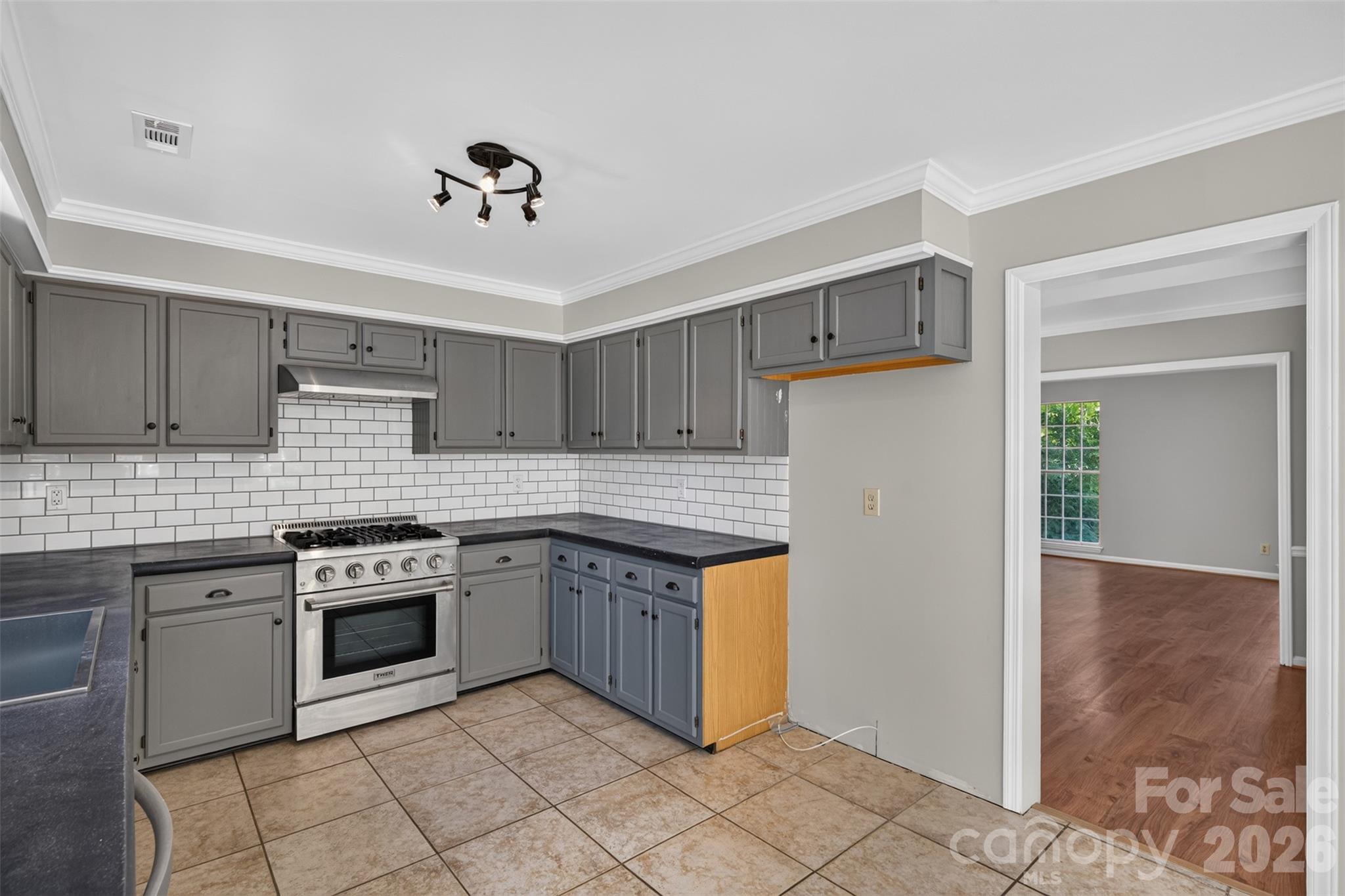 Single Family Residence at 12427 Woodside Falls Road, Pineville, photo 17 of 48
