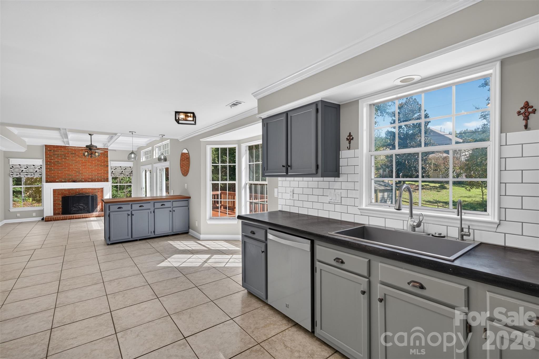 Single Family Residence at 12427 Woodside Falls Road, Pineville, photo 19 of 48