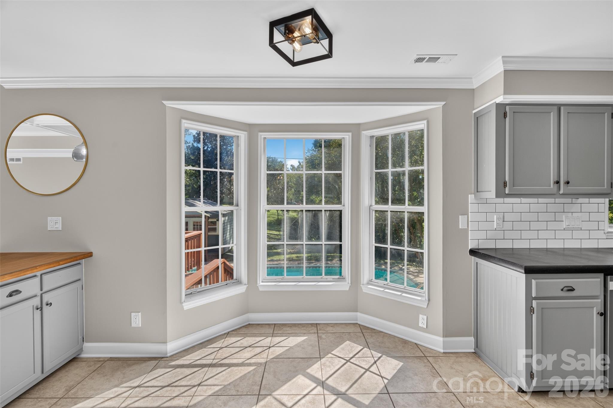 Eat in Kitchen - 12427 Woodside Falls Road, Pineville