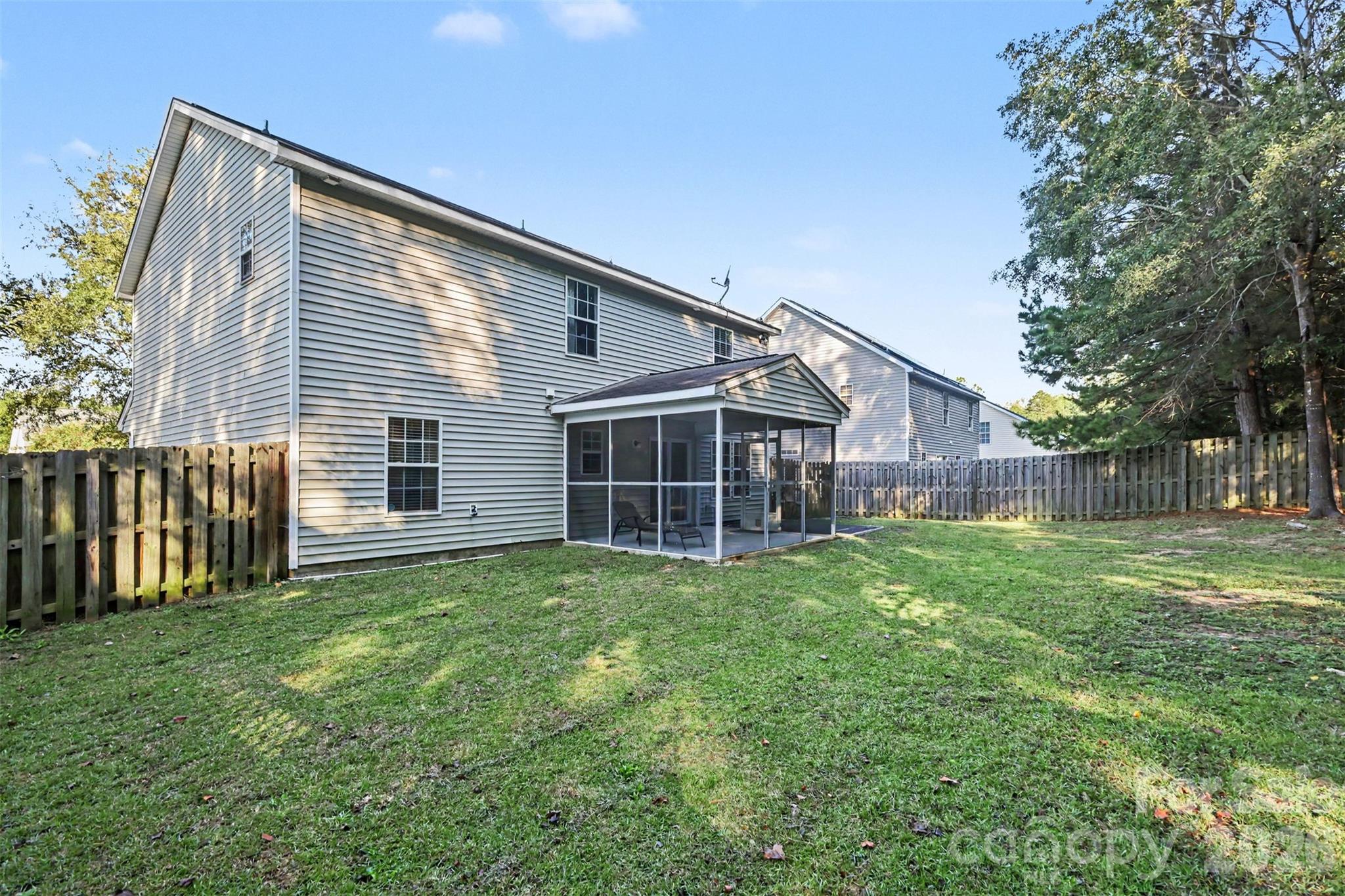 Single Family Residence at 669 Lynville Lane, Rock Hill, photo 25 of 26