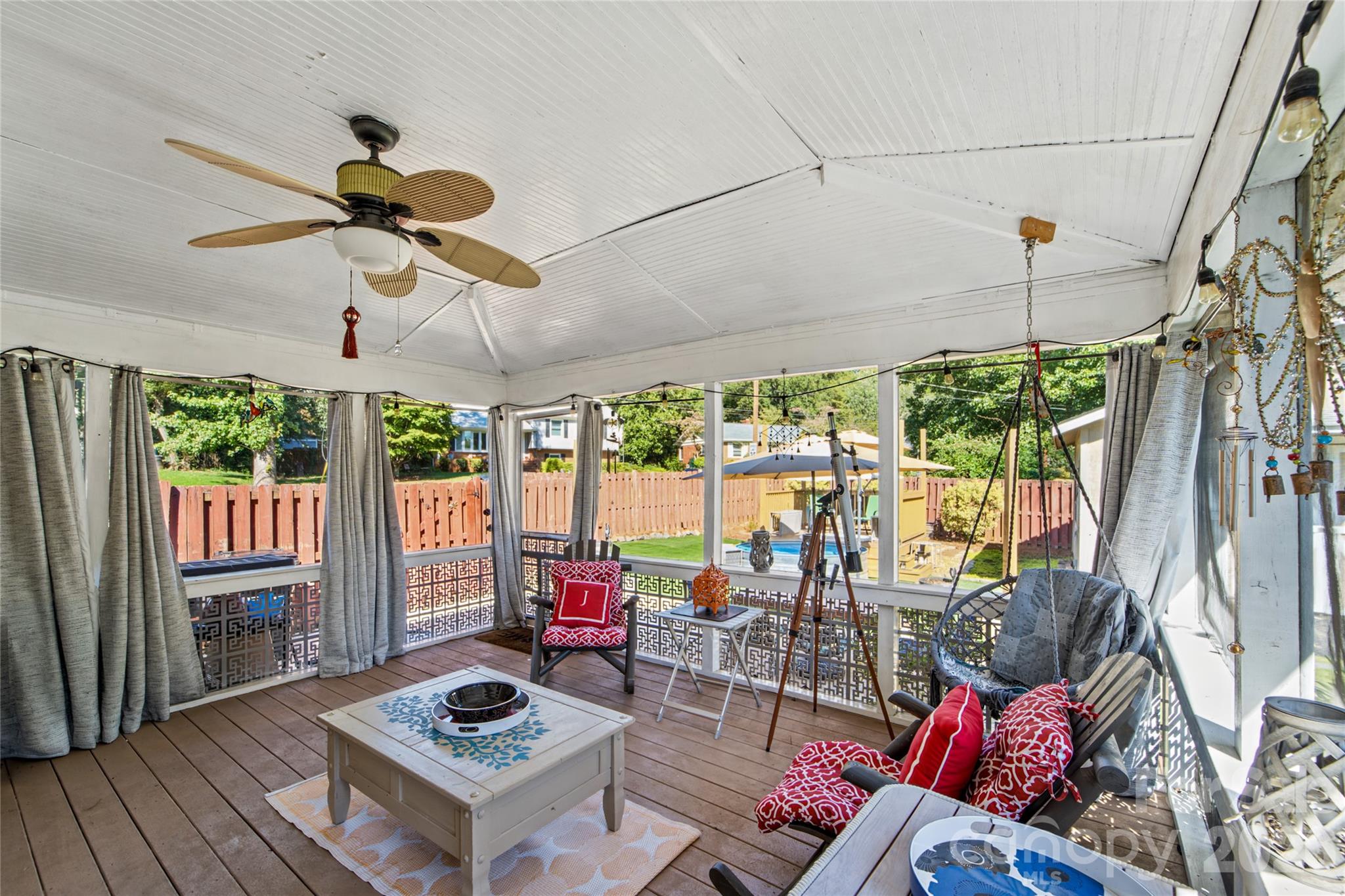 Single Family Residence at 6101 Rose Valley Drive, Charlotte, photo 31 of 48