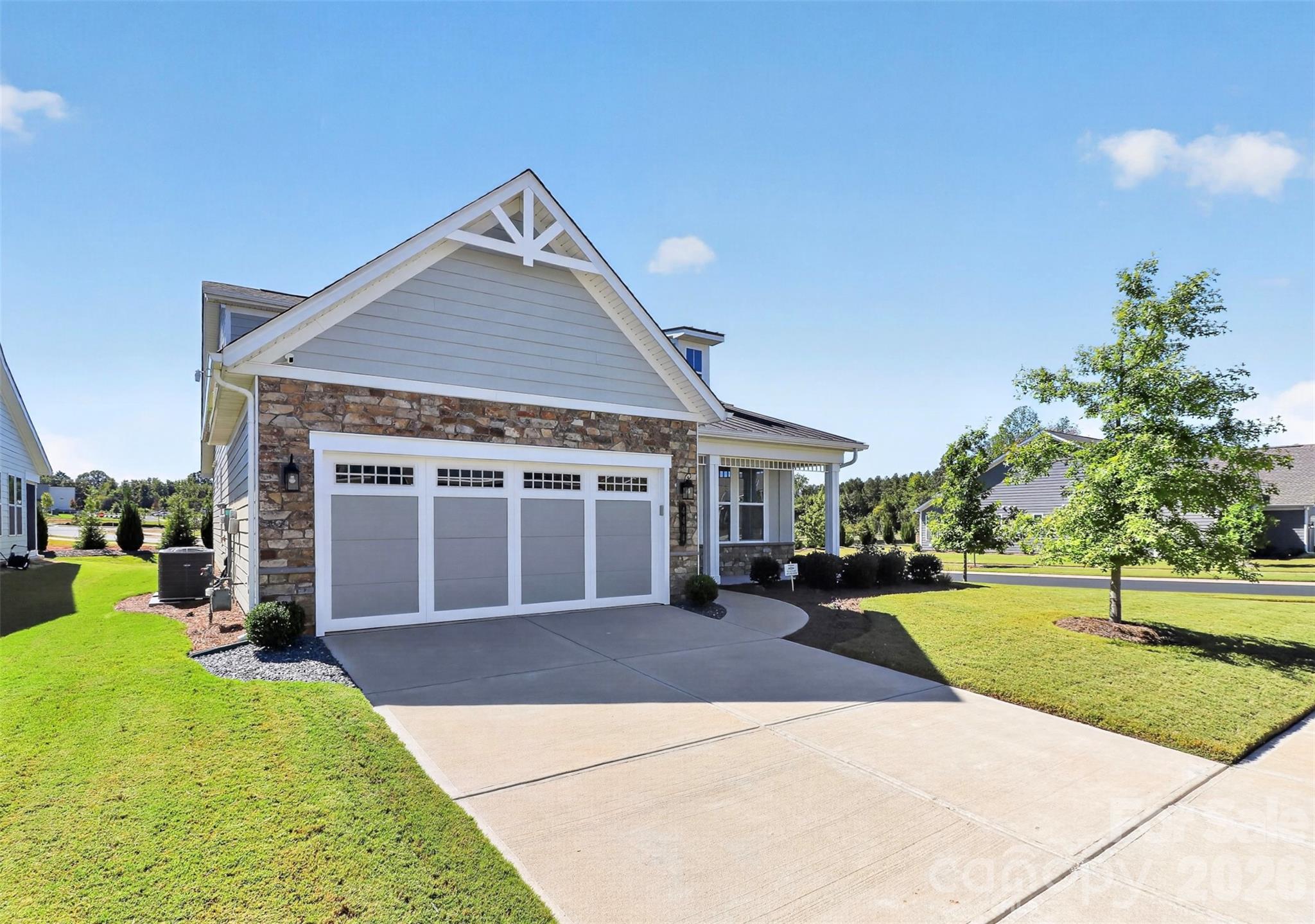 Single Family Residence at 4404 Moxie Way, Charlotte, photo 3 of 47