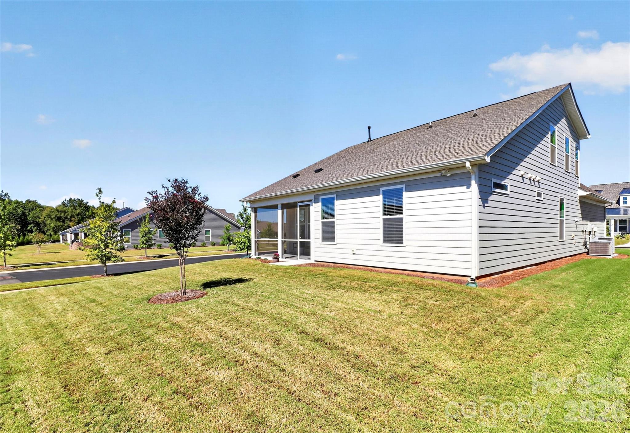 Single Family Residence at 4404 Moxie Way, Charlotte, photo 6 of 47