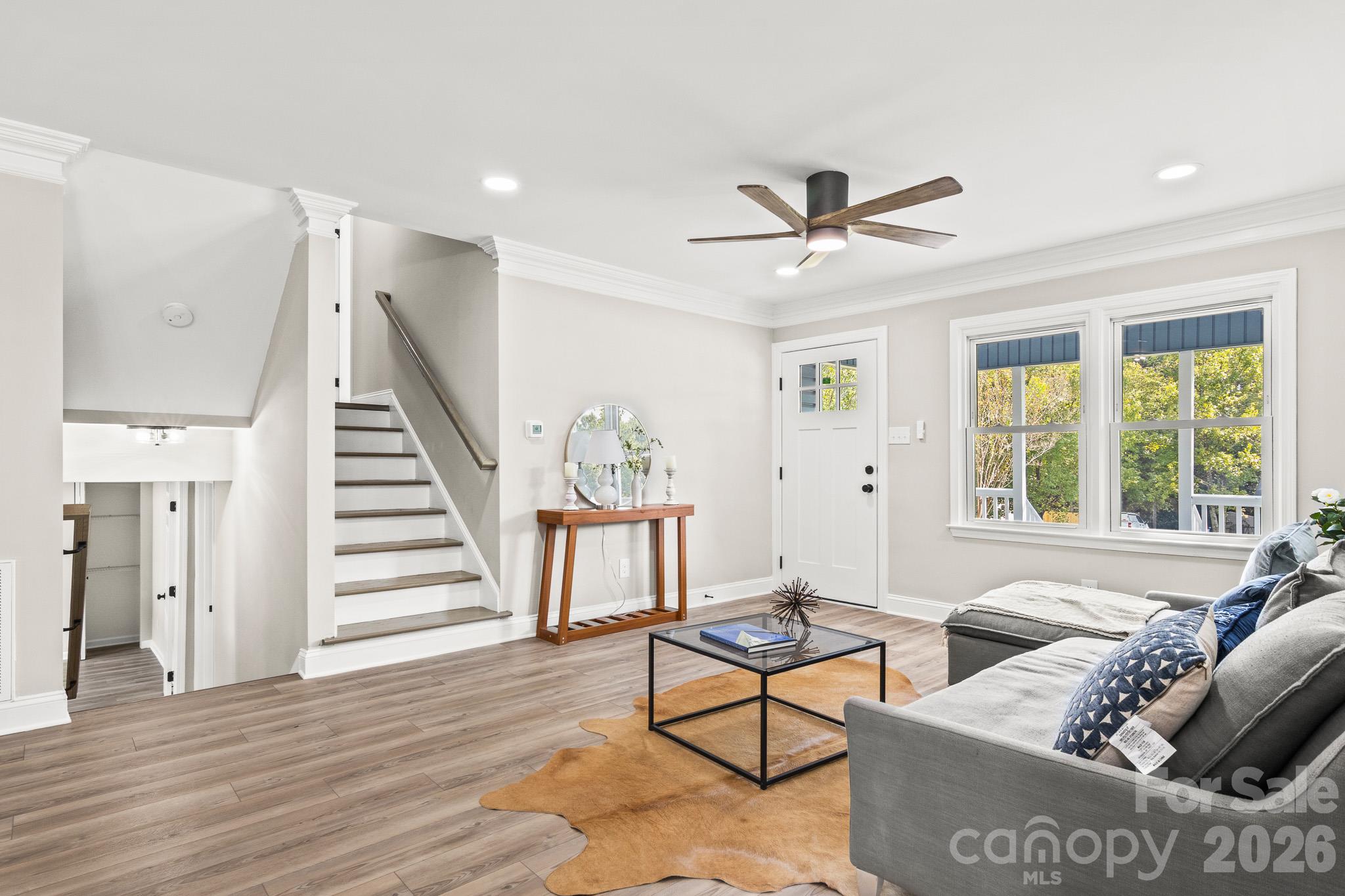 Single Family Residence at 309 Catawba Circle N, Matthews, photo 14 of 48