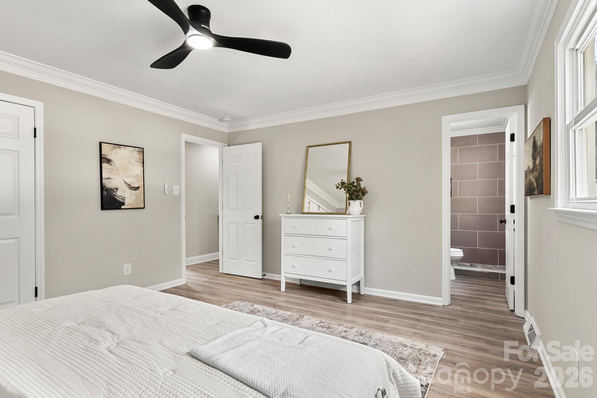 Single Family Residence at 309 Catawba Circle N, Matthews, photo 22 of 48